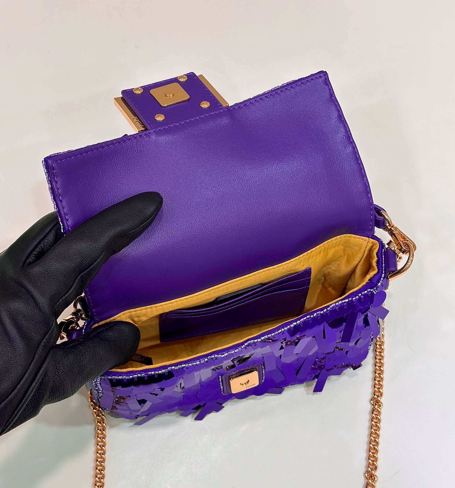 Bagsaaa Baguette Mini Purple sequin bag -19*5*11cm