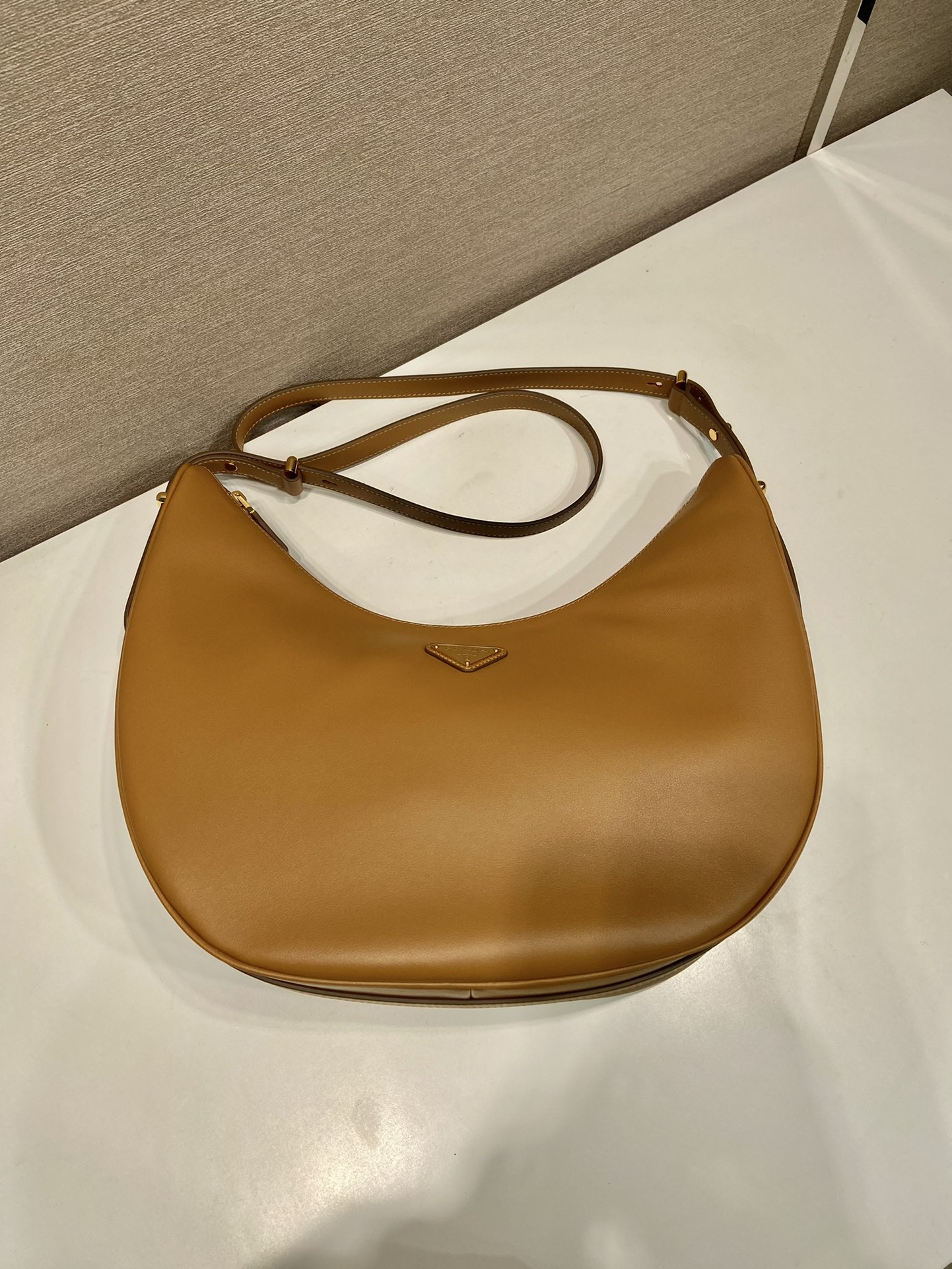Bagsaaa Pra*a Arque large leather shoulder bag brown - 35*22.5*8cm