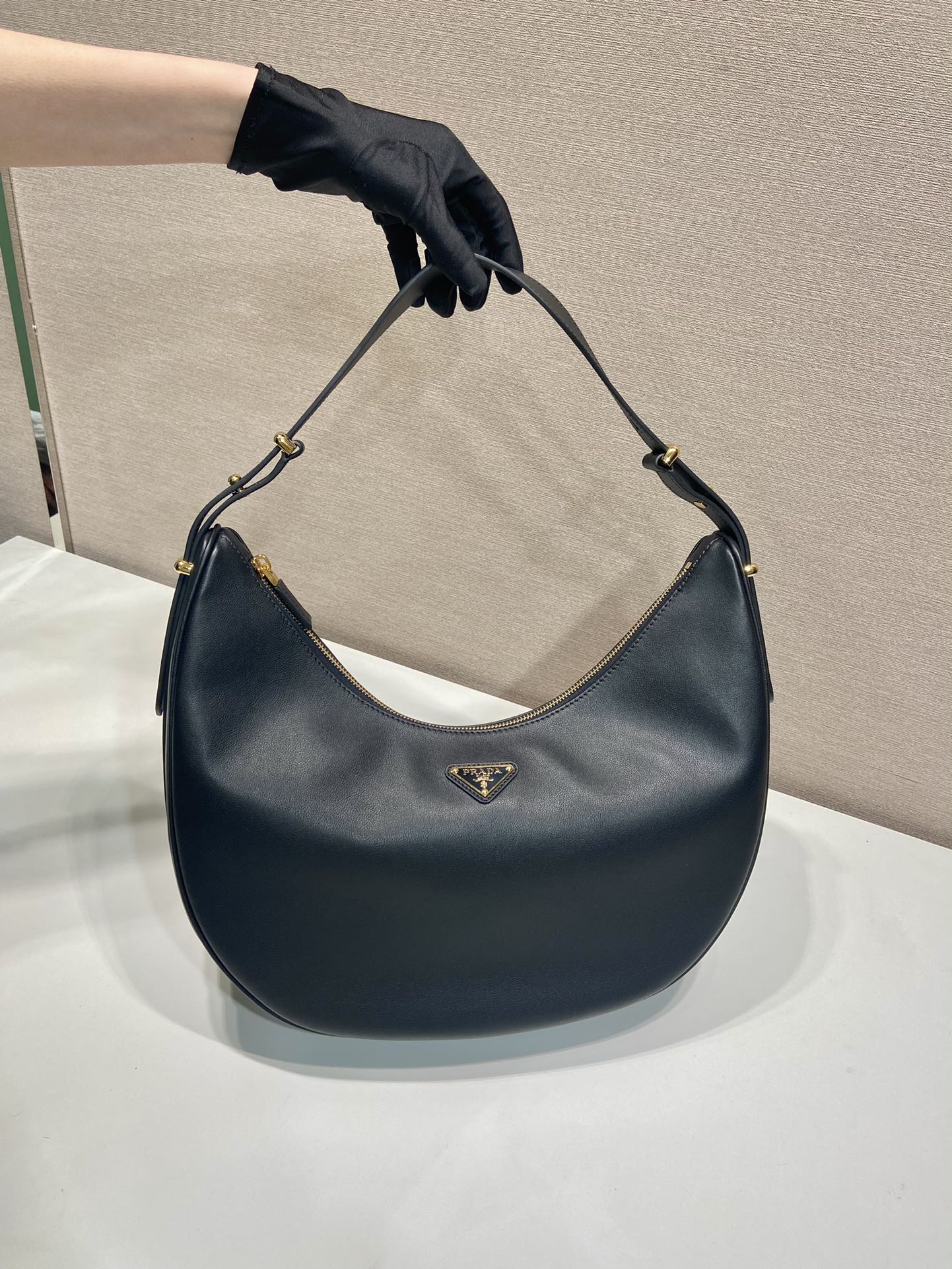 Bagsaaa Pra*a Arque large leather shoulder bag black - 35*22.5*8cm