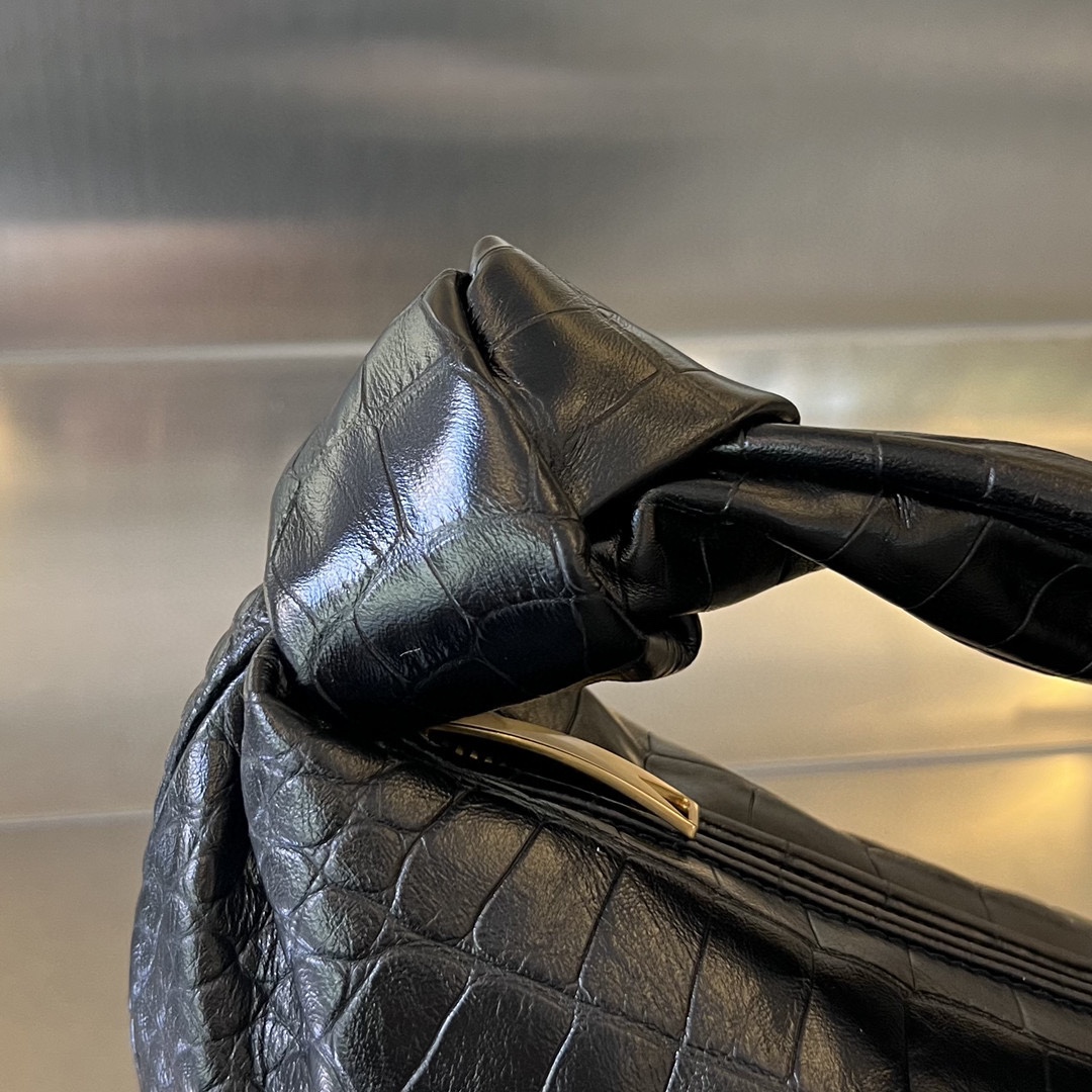 Bagsaaa B0tt*ga Ven*ta Jodie Black Crocodile Leather - 28*23*8cm