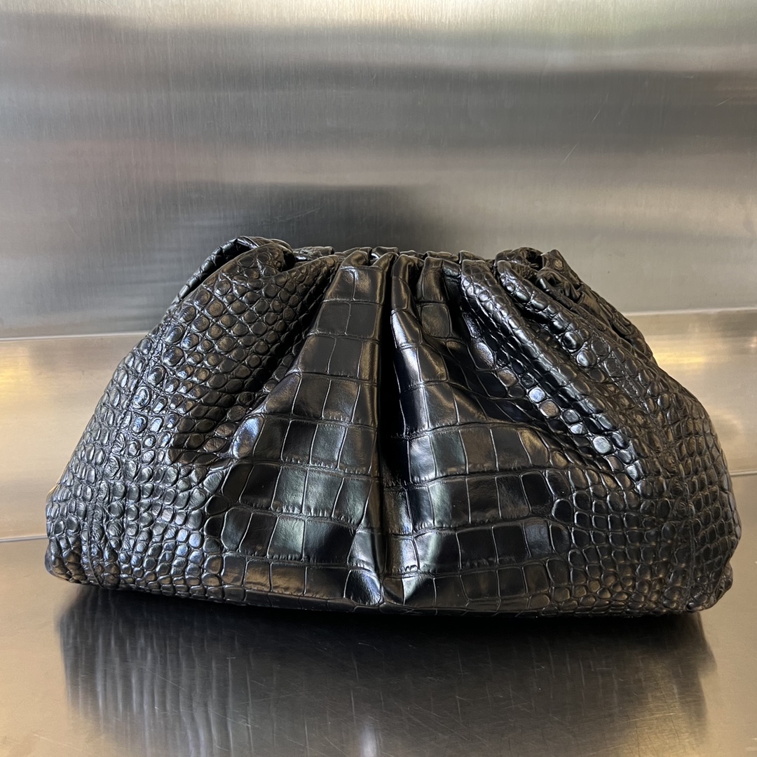 Bagsaaa B0tt*ga Ven*ta Classic Pouch Black Crocodile Leather - 40*18*18cm