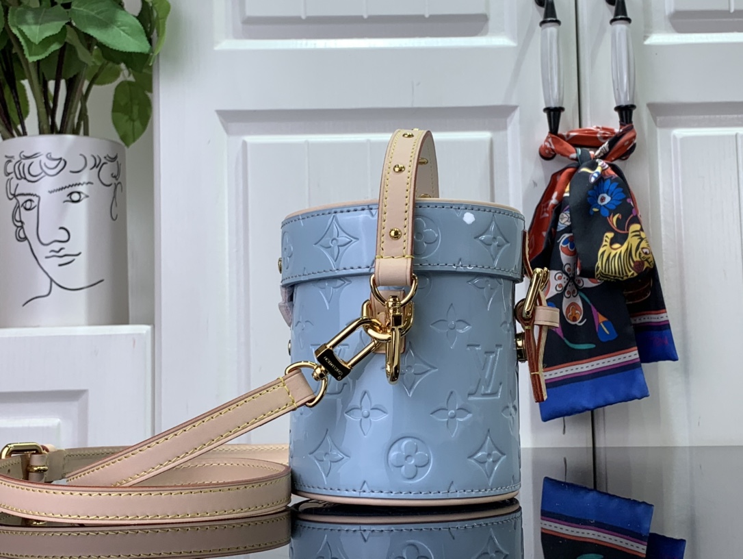 Bagsaaa L0vis Vvtt0n Astor Monogram Vernis Leather Blue - 12*14.2*12cm