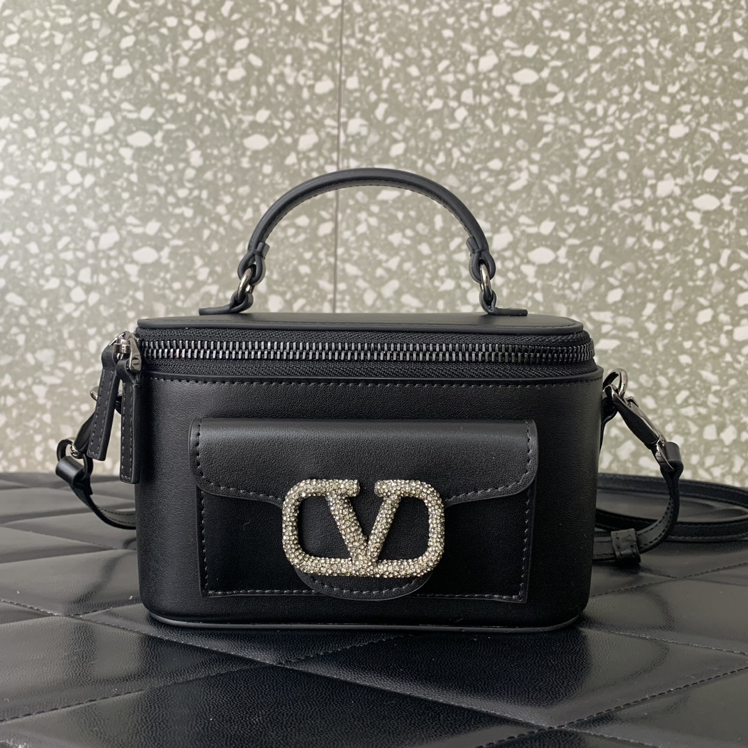 Bagsaaa Va1e*ntin0 Mini Locò Calfskin With Crystal Logo Black Color