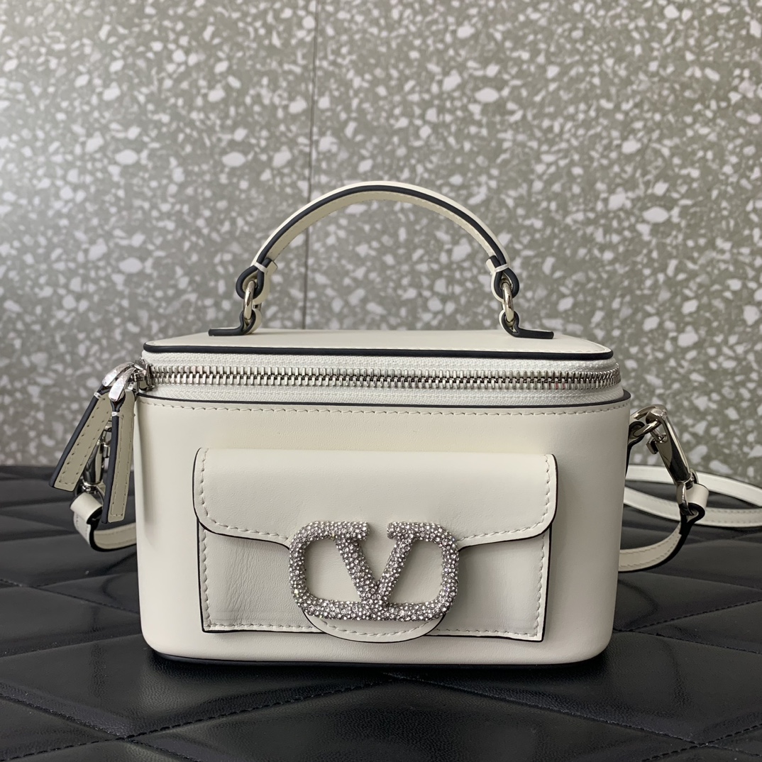 Bagsaaa Va1e*ntin0 Mini Locò Calfskin With Crystal Logo White Color