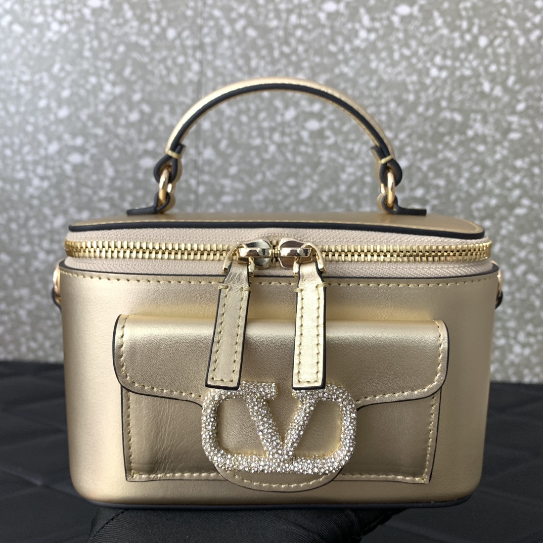 Bagsaaa Va1e*ntin0 Mini Locò Calfskin With Crystal Logo Black Gold