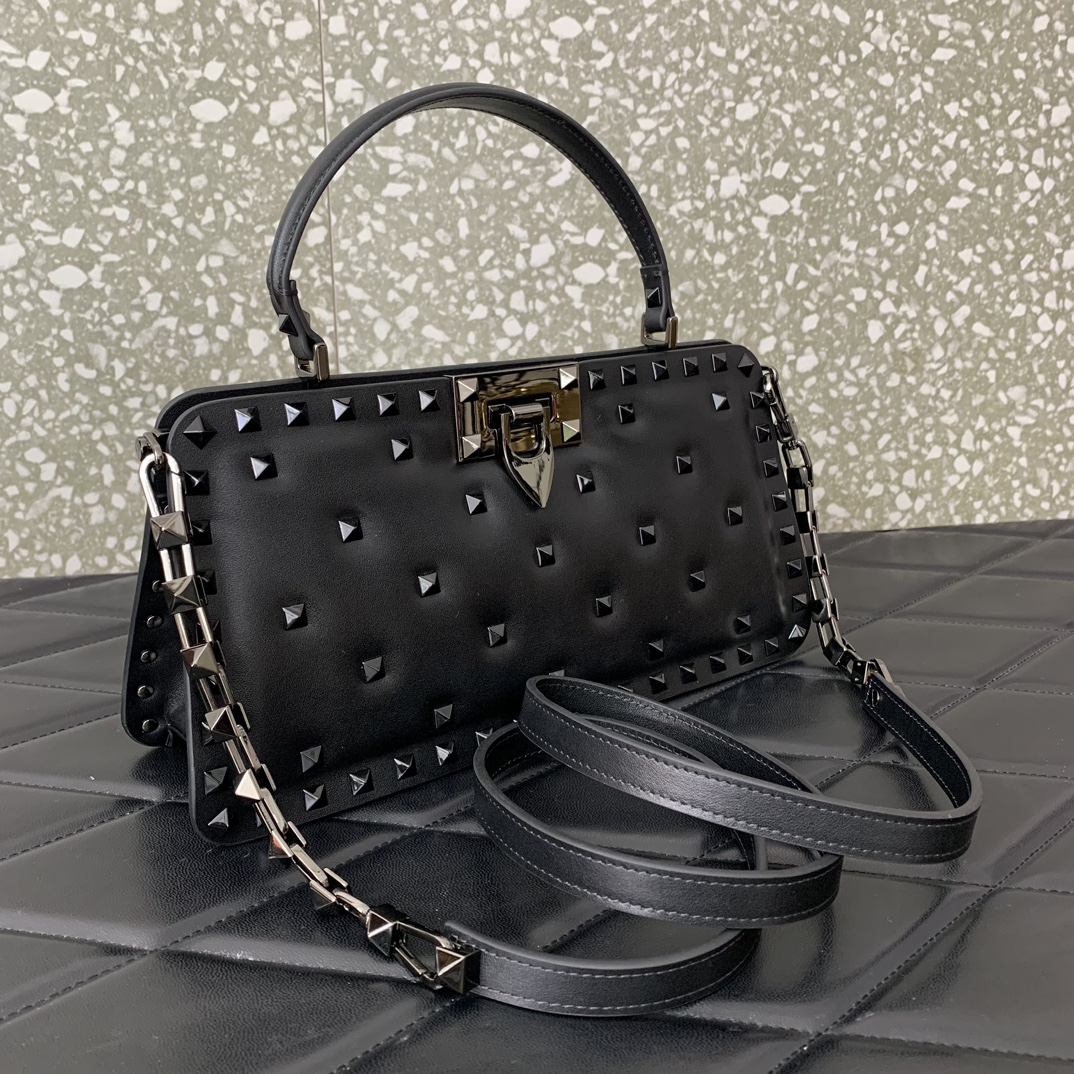 Bagsaaa Va1e*ntin0 Garavani Rockstud Padded Handbag - 28*14*8cm