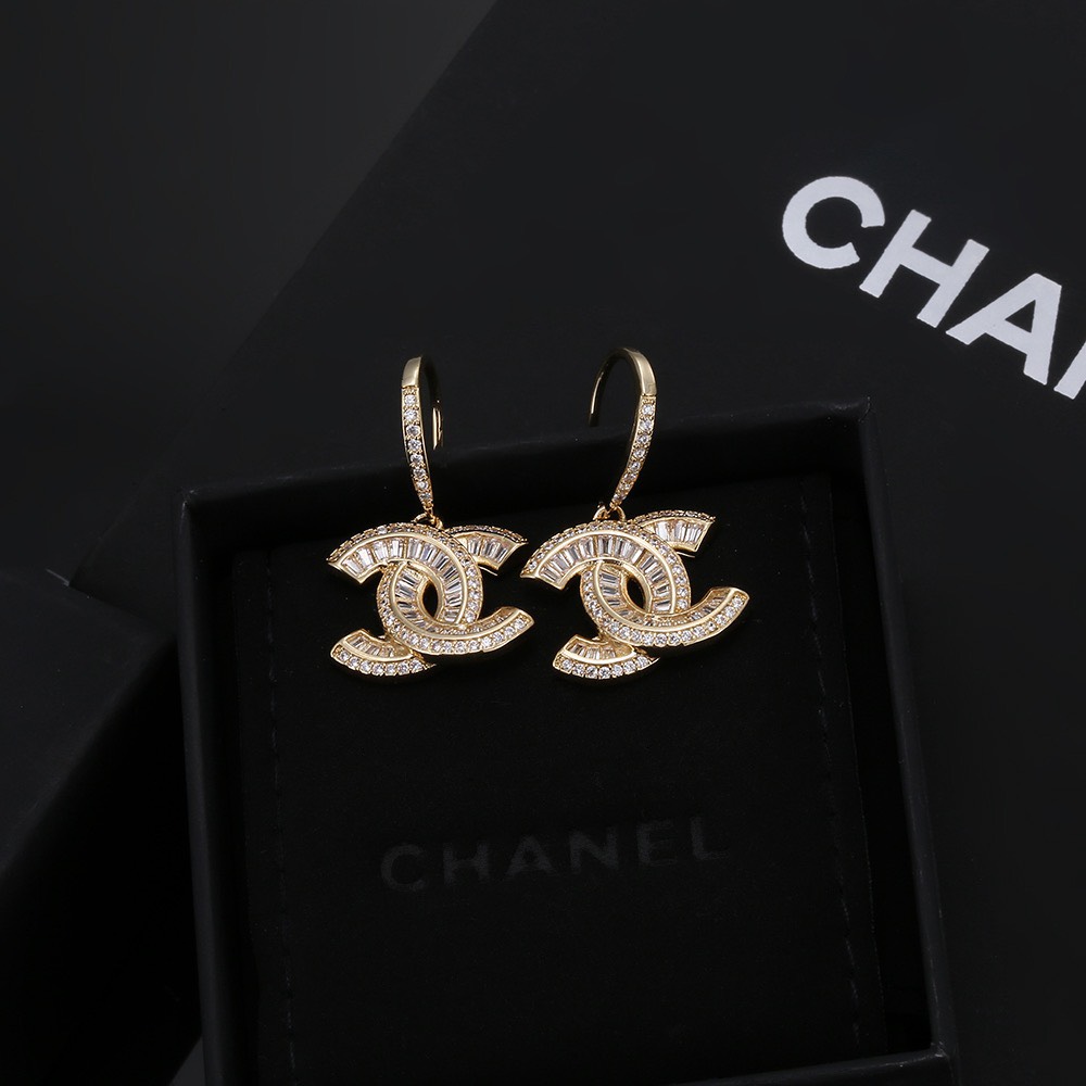 Bagsaaa Ch**el CC Stud Earrings With Ear Spike Style