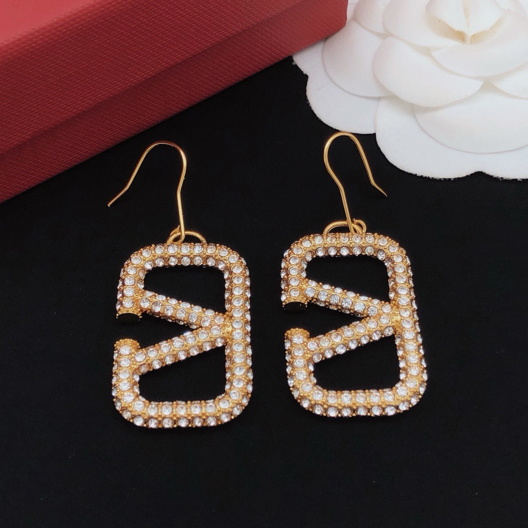 Bagsaaa Va1e*ntin0 Garavani Gold VLogo Crystal Pendant Earrings