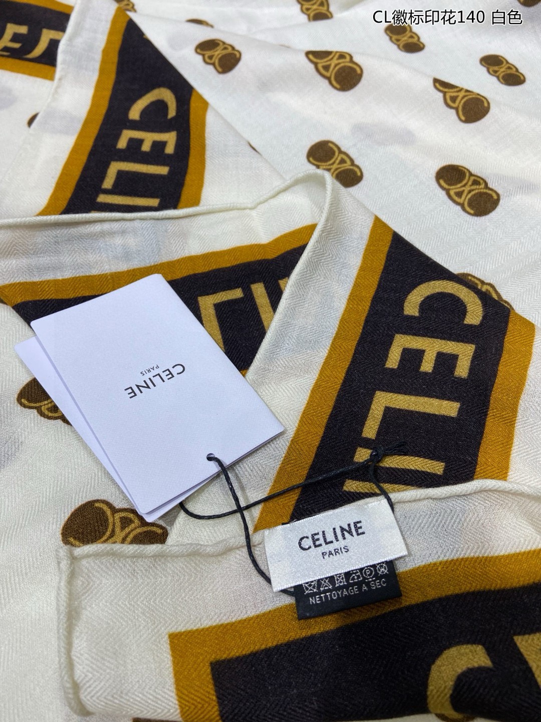 Bagsaaa Ce1i*e Scarf