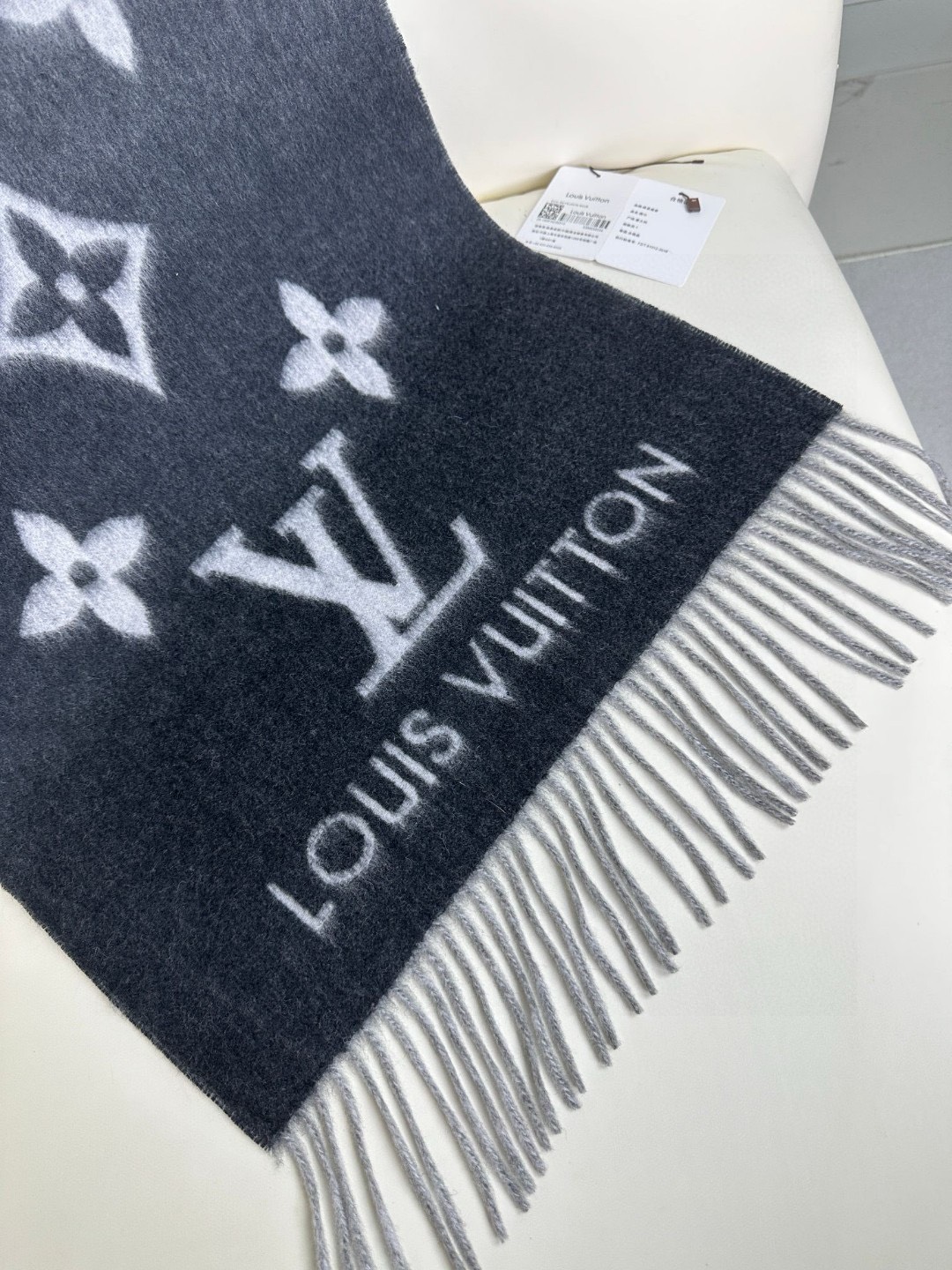 Bagsaaa L0vis Vvtt0n Monogram Ombre Blue Scarf