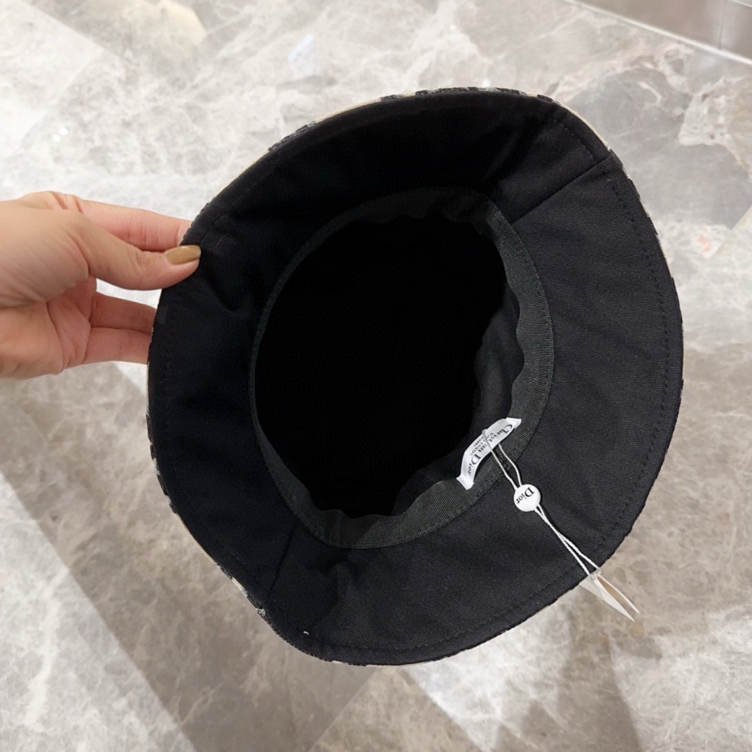 BAGSAAA D10r D-BOBBY MACROCANNAGE SMALL BRIM BUCKET HAT