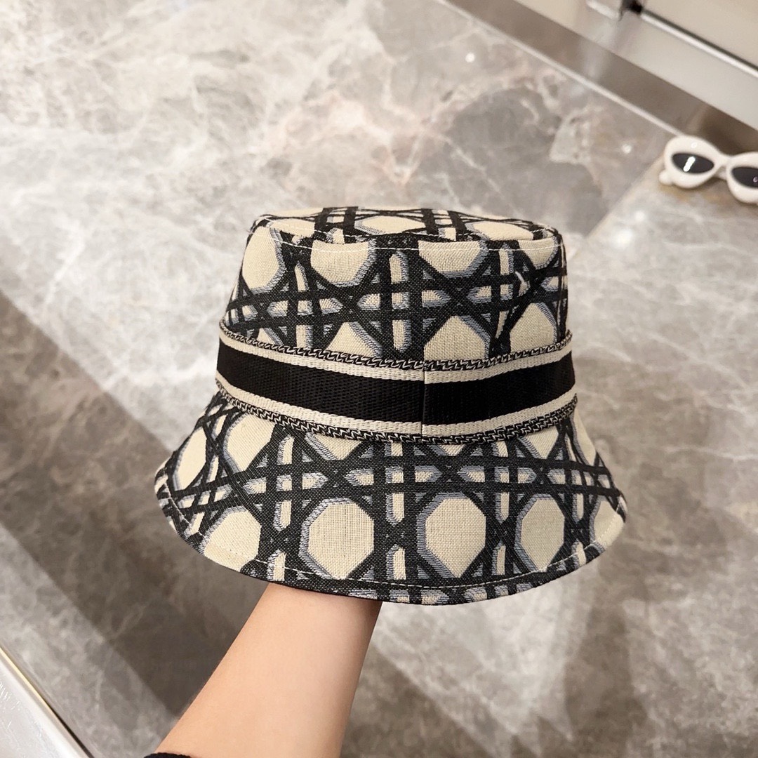 BAGSAAA D10r D-BOBBY MACROCANNAGE SMALL BRIM BUCKET HAT