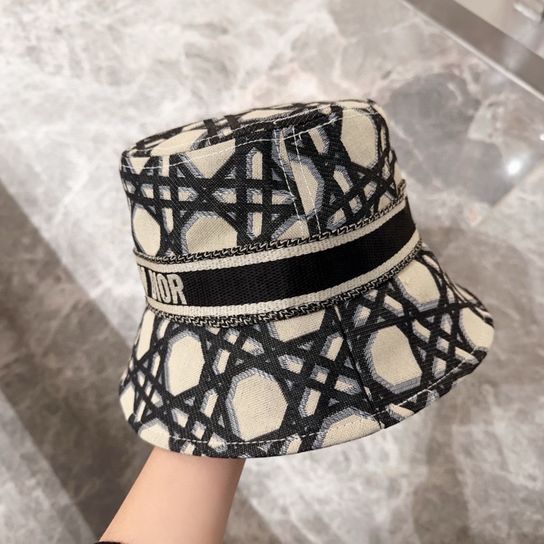BAGSAAA D10r D-BOBBY MACROCANNAGE SMALL BRIM BUCKET HAT