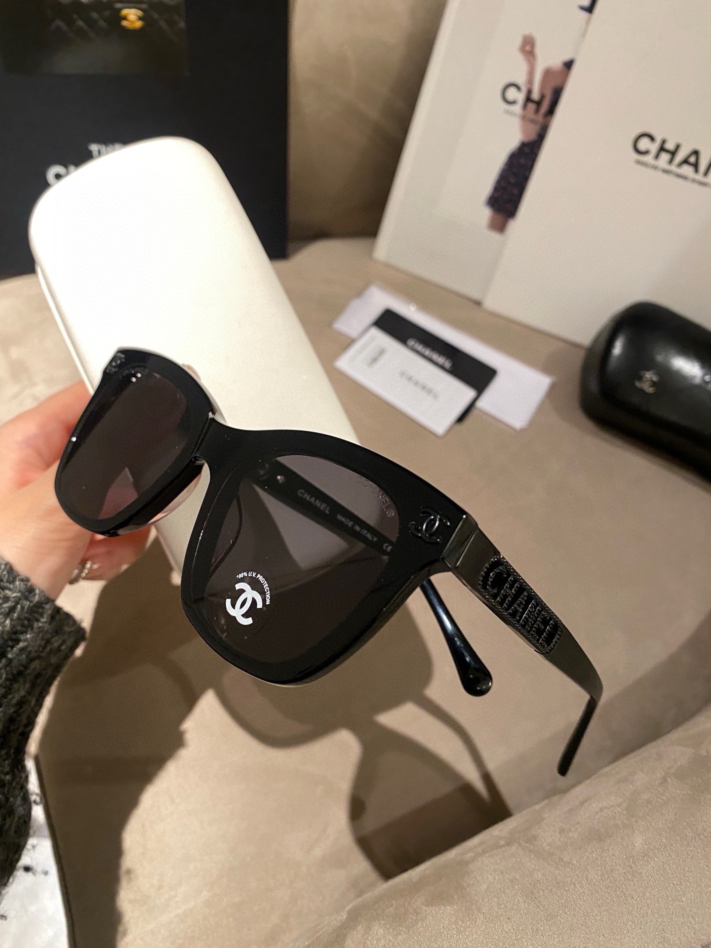 Bagsaaa Ch**el Sunglassses