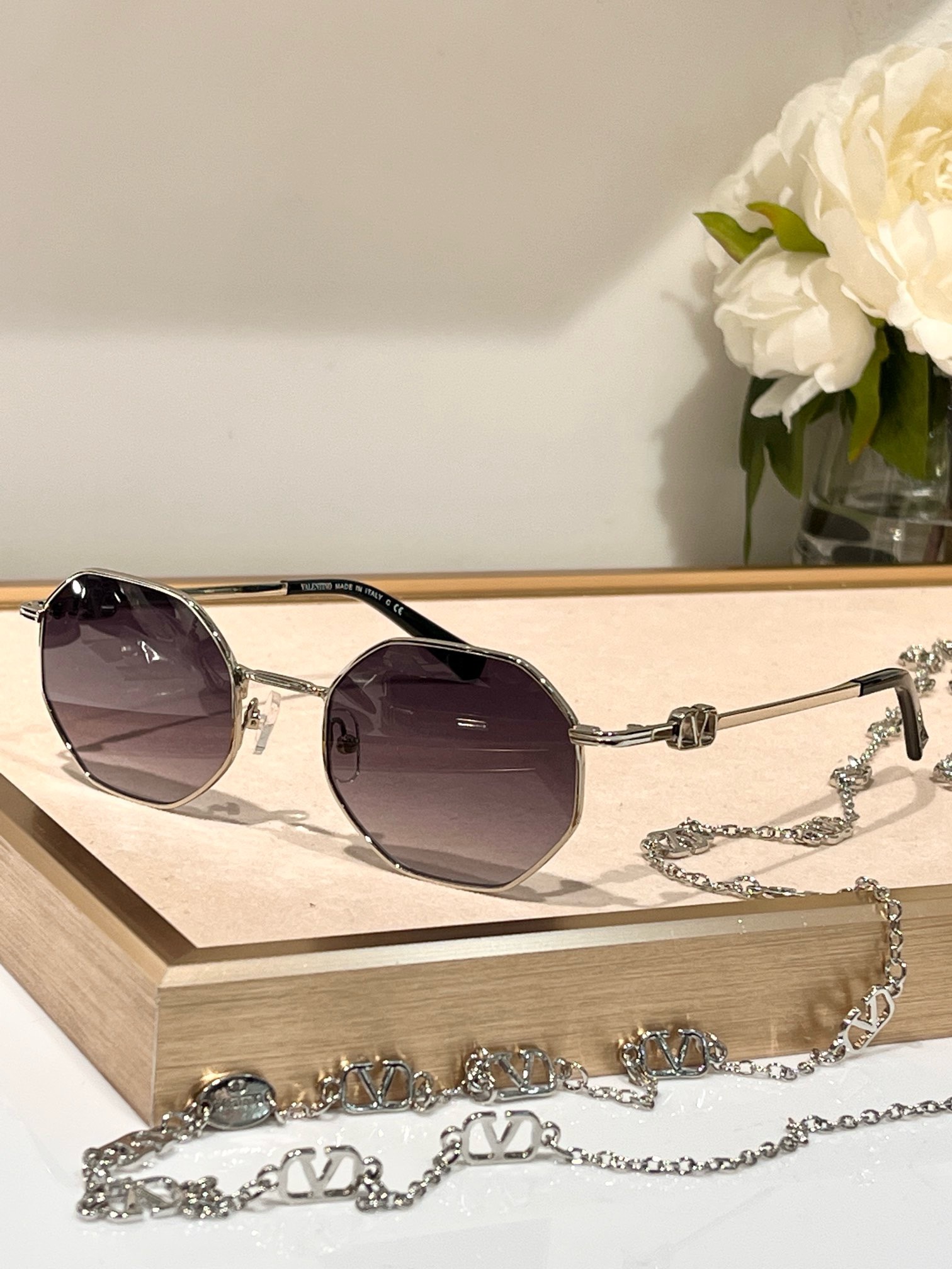 Bagsaaa Ca*t1er Sunglasses 03