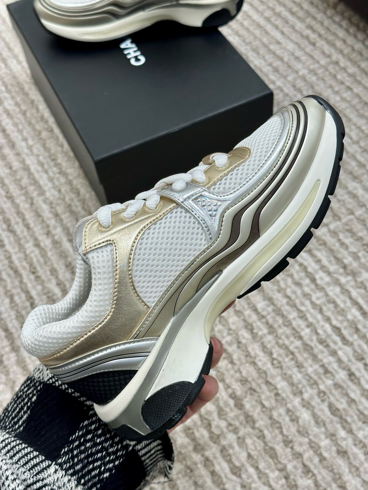 Bagsaaa Ch**el 23C CC Logo Gold Sneakers