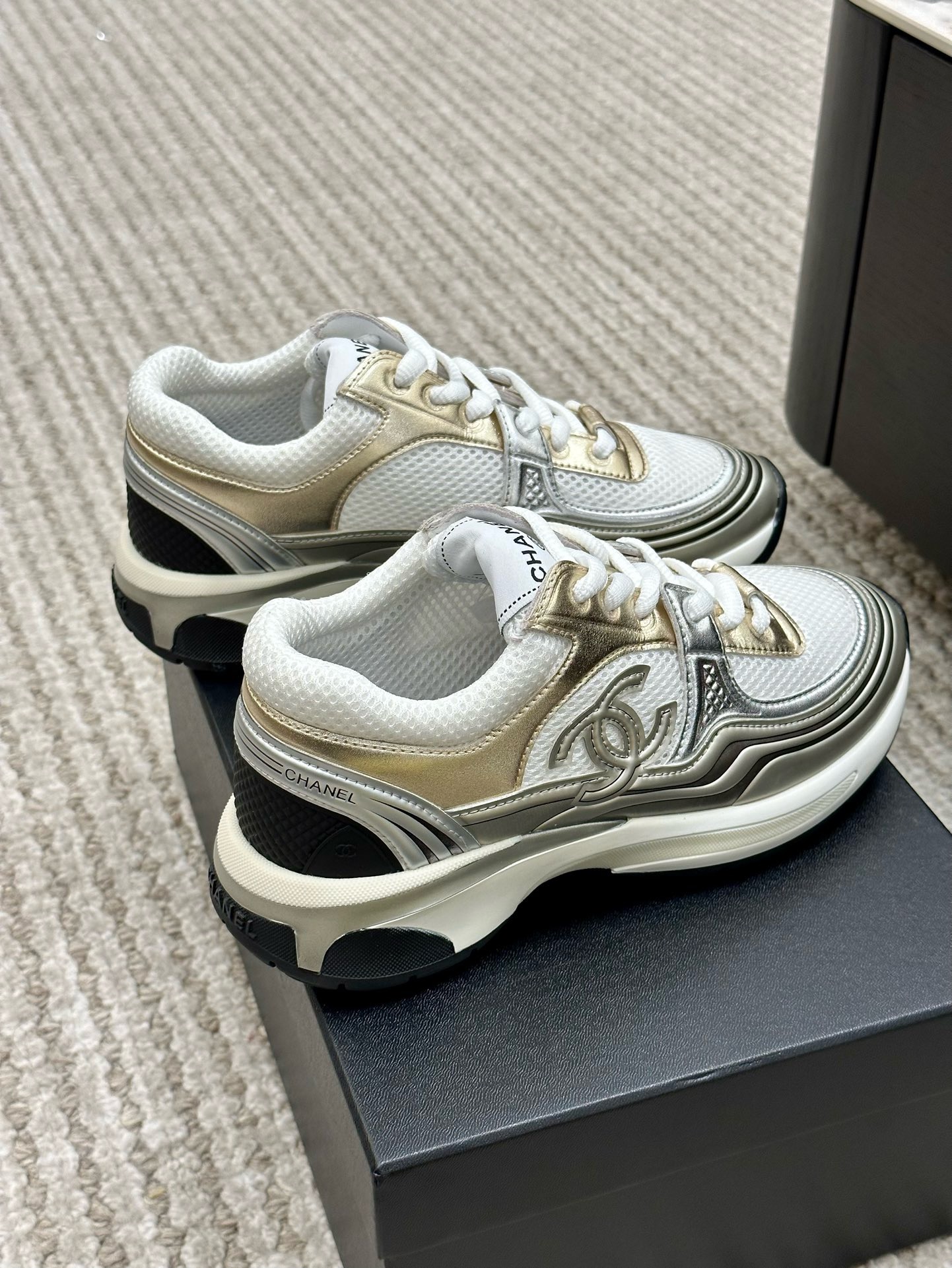 Bagsaaa Ch**el 23C CC Logo Gold Sneakers