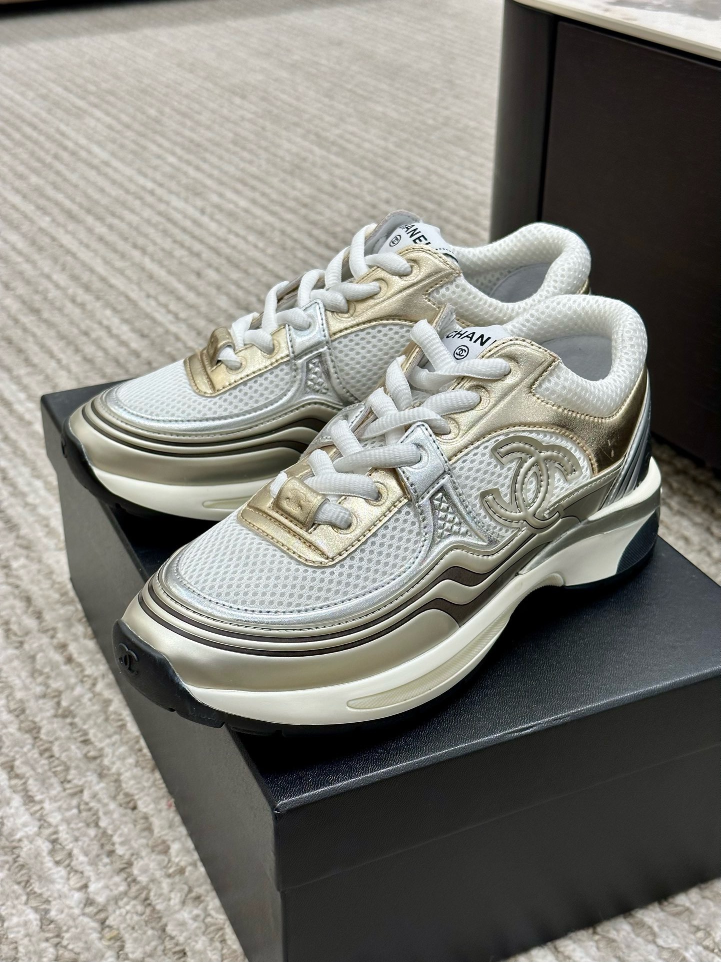 Bagsaaa Ch**el 23C CC Logo Gold Sneakers