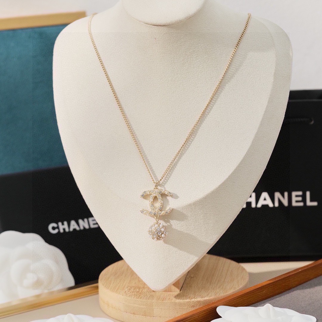 Bagsaaa Ch**el Pearl drop Pendent Necklace 