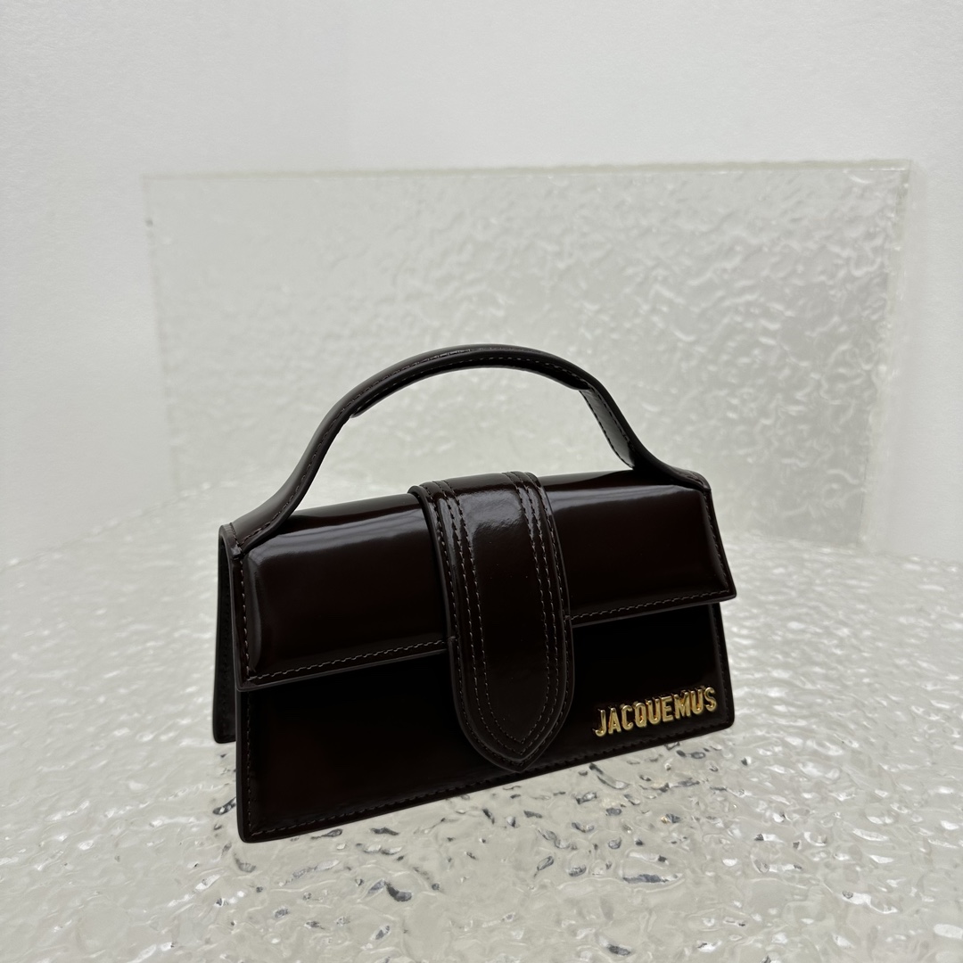 Bagsaaa Jacquemus Le Bambino leather mini dark brown patent leather - 18*6*7CM