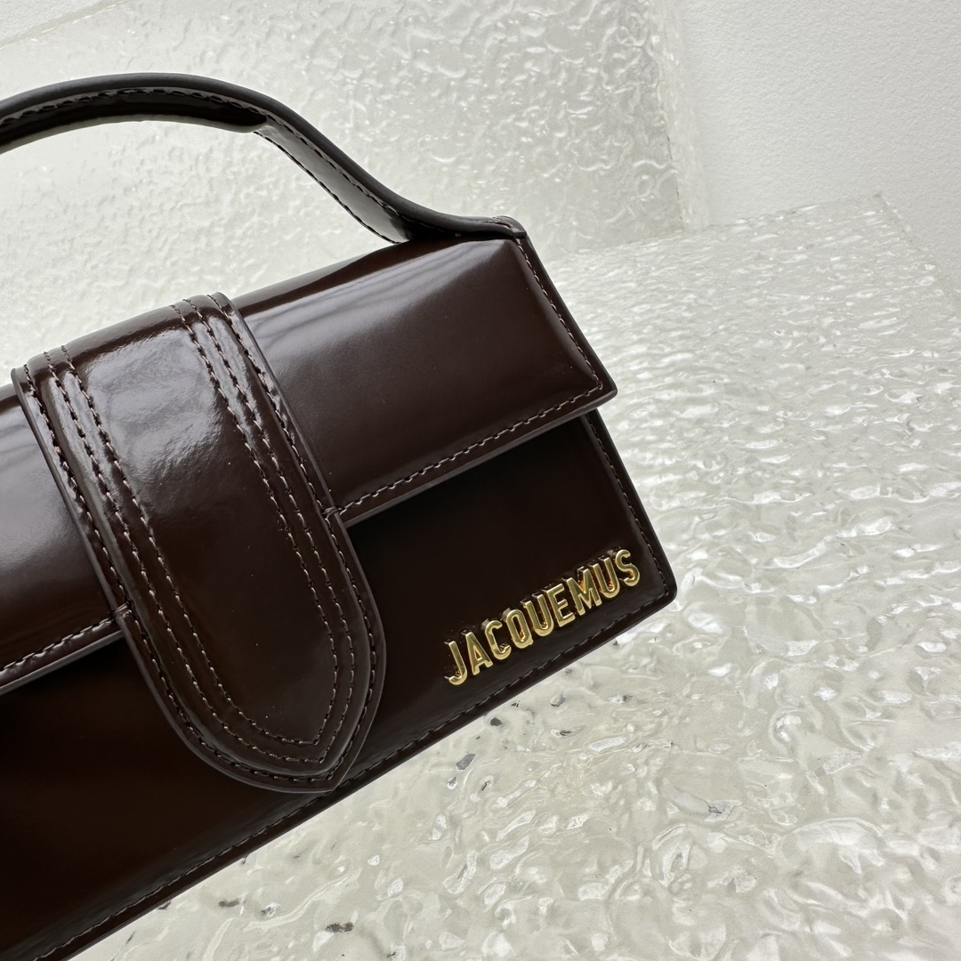 Bagsaaa Jacquemus Le Bambino leather mini dark brown patent leather - 18*6*7CM