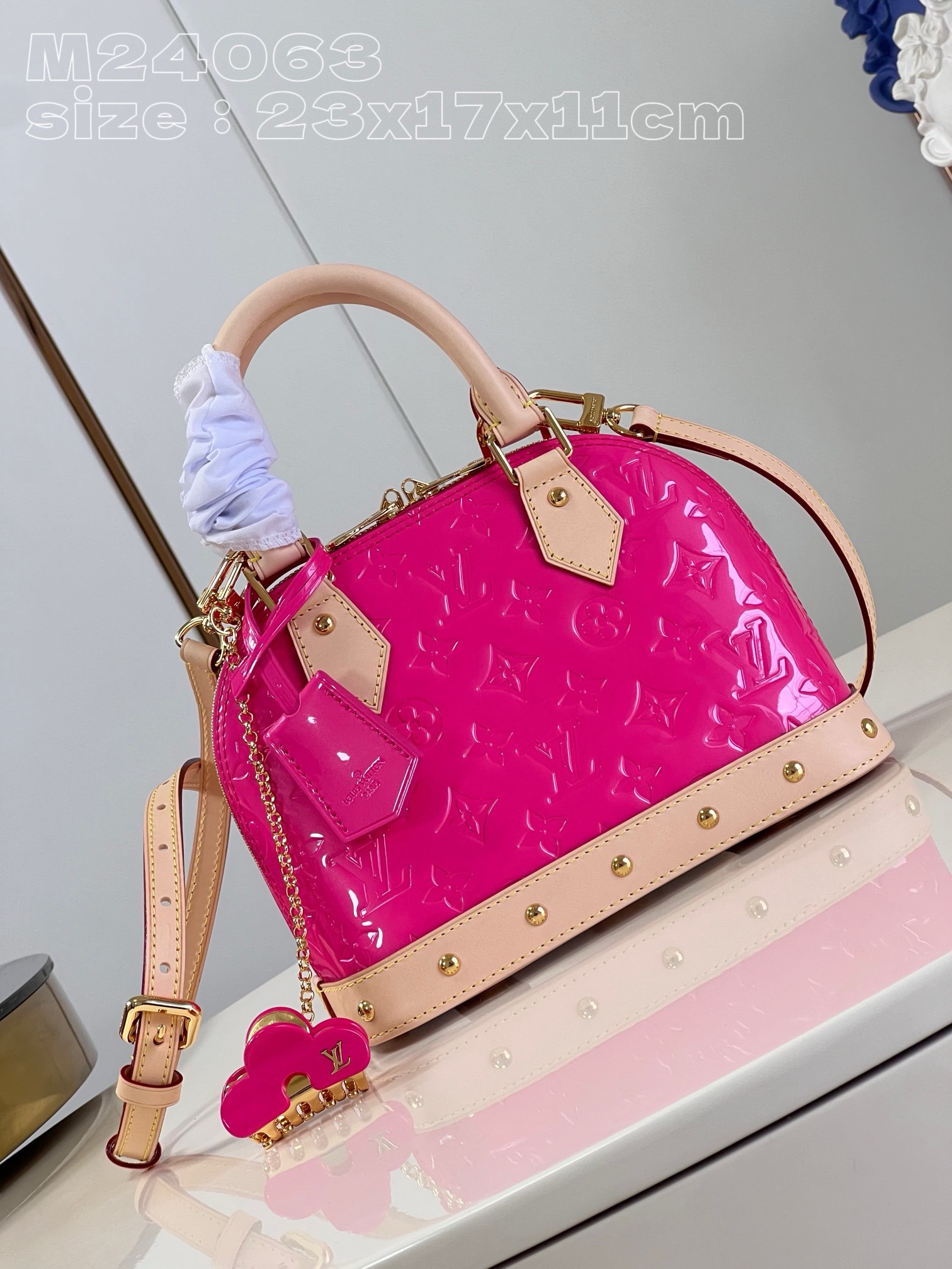 Bagsaaa L0vis Vvtt0n Alma BB Monogram Vernis - 23x17x11cm