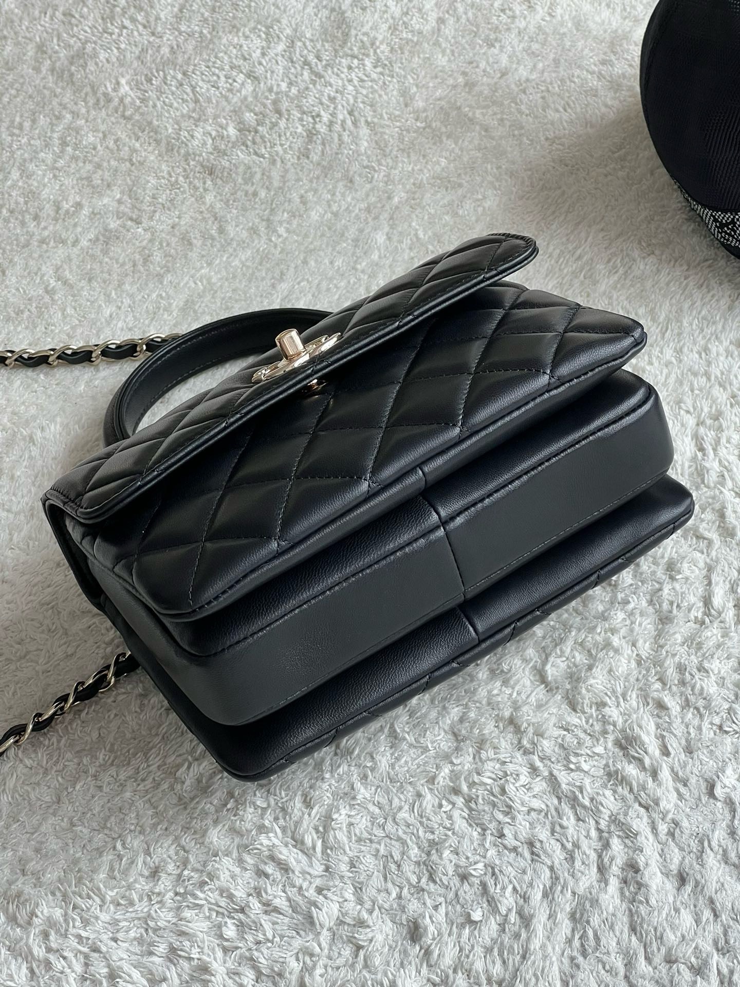 Bagsaaa Ch**el Trendy CC 20cm In Black