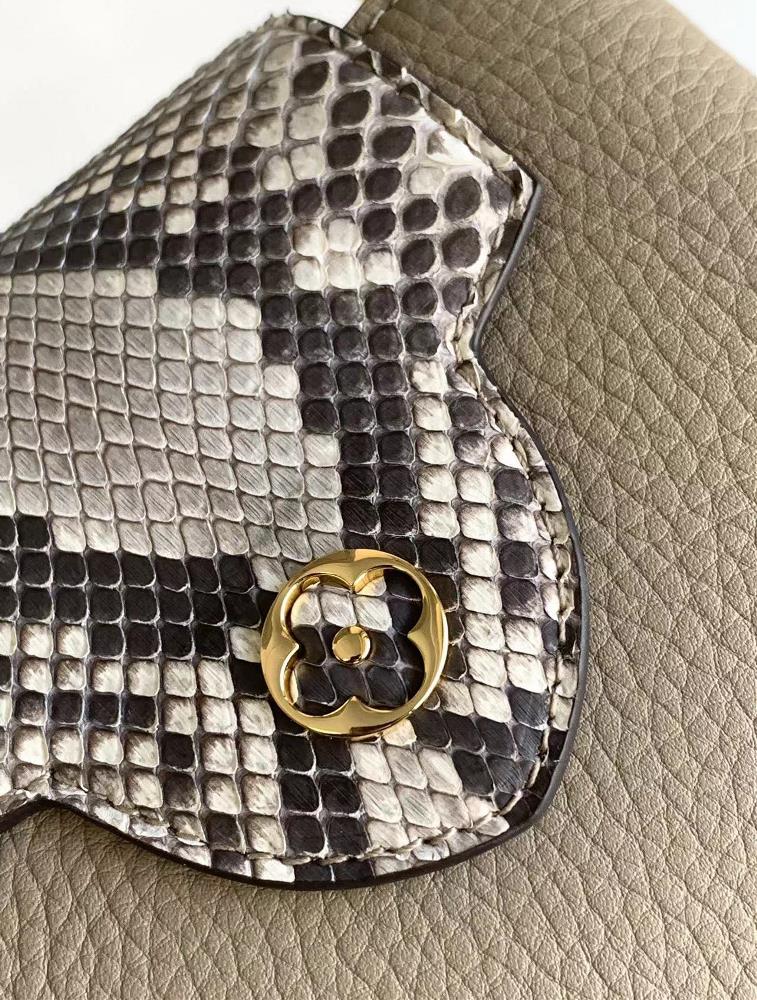 Bagsaaa L0vis Vvtt0n Capucines BB Light Grey Python Handle -21x14x8cm