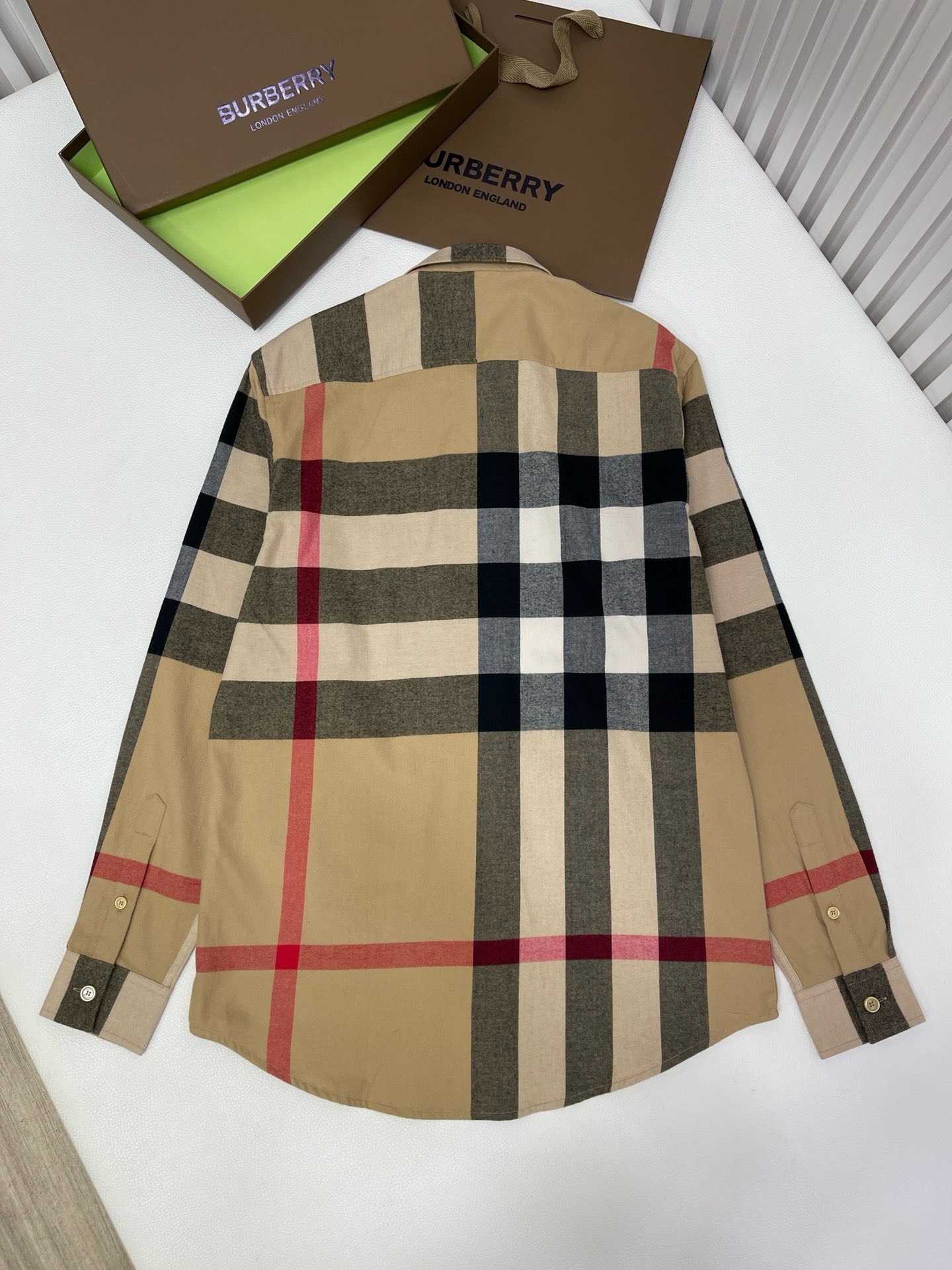 Bagsaaa Bv*b*rry Beige Slim Somerton Check Shirt