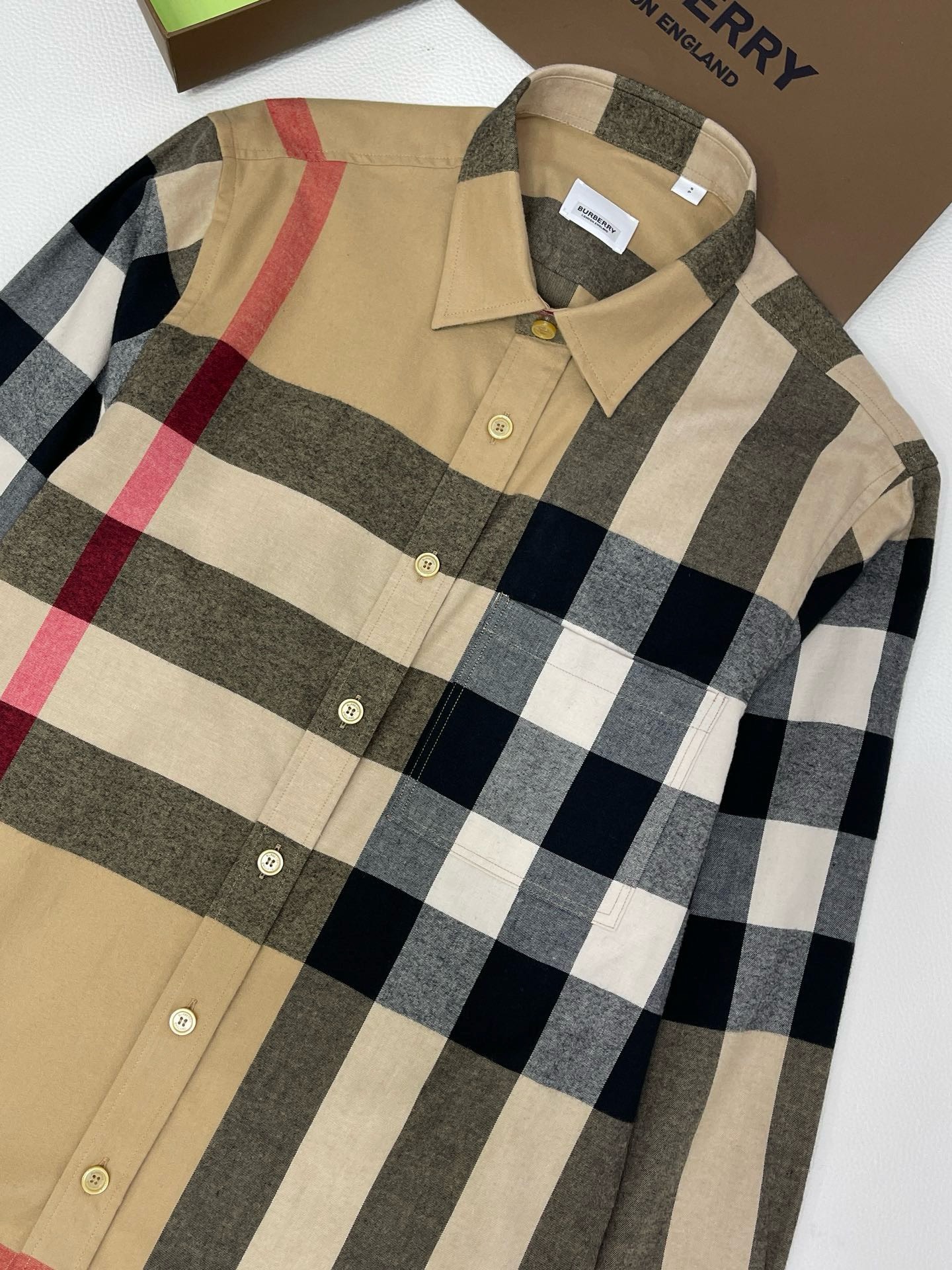 Bagsaaa Bv*b*rry Beige Slim Somerton Check Shirt