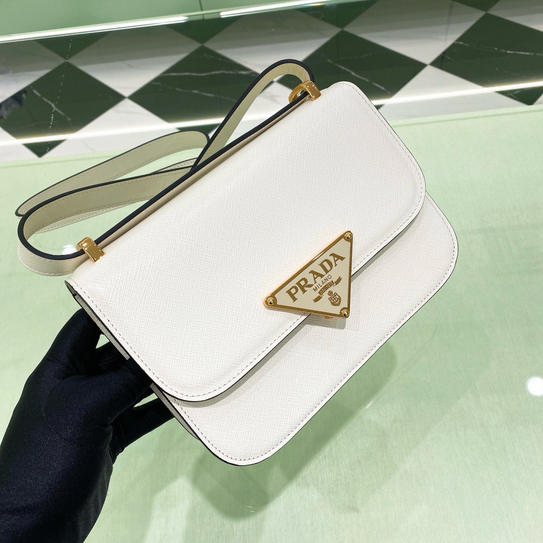 Bagsaaa Pra*a Embleme Saffiano shoulder bag in white
