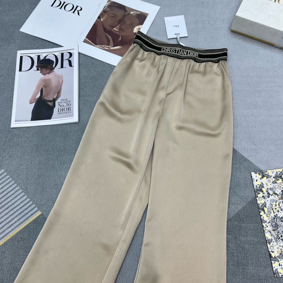 Bagsaaa D10r Silk Beige Pants