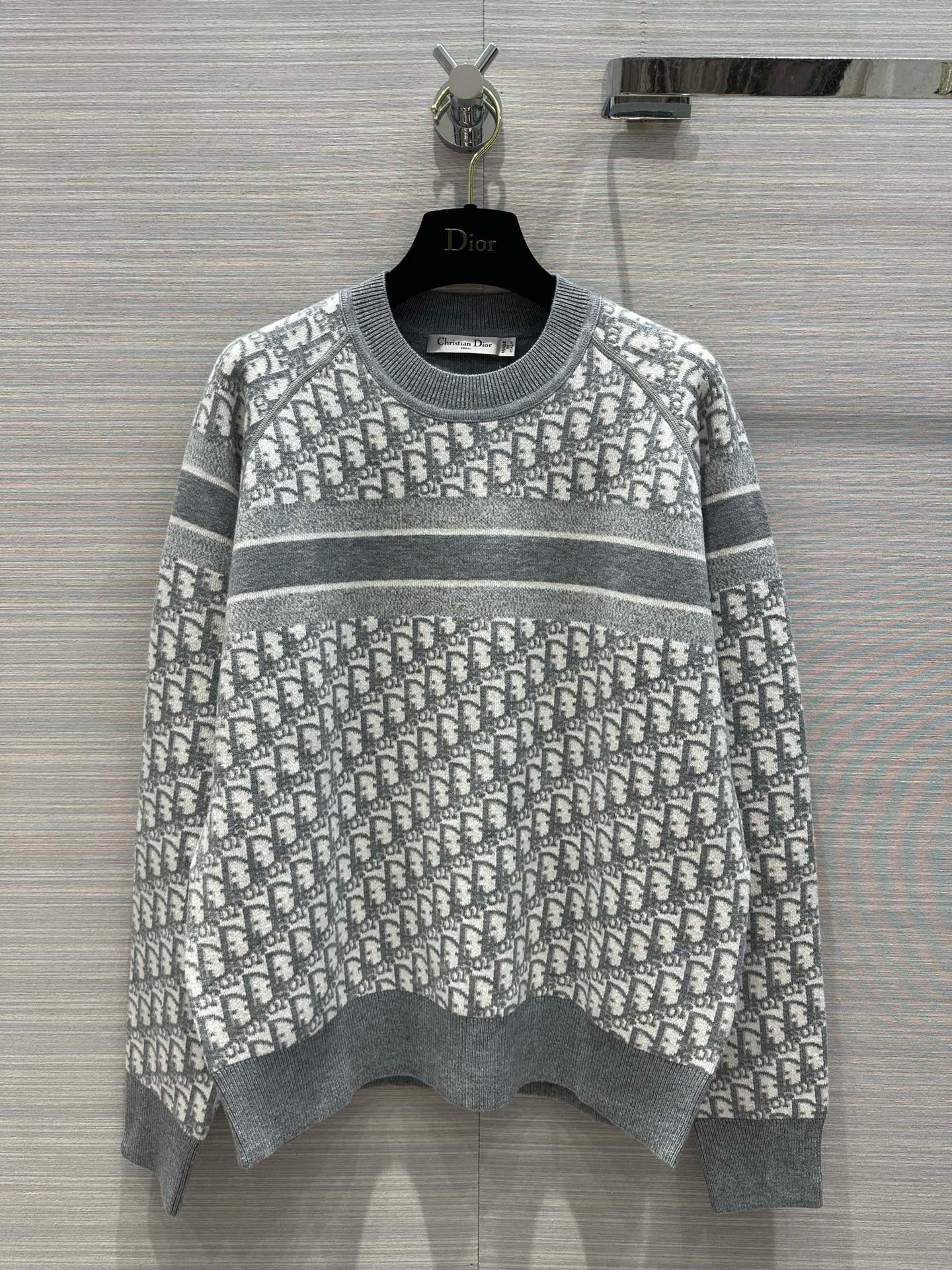 Bagsaaa D10r Reversible Crew-Neck Sweater Gray Double Sided 