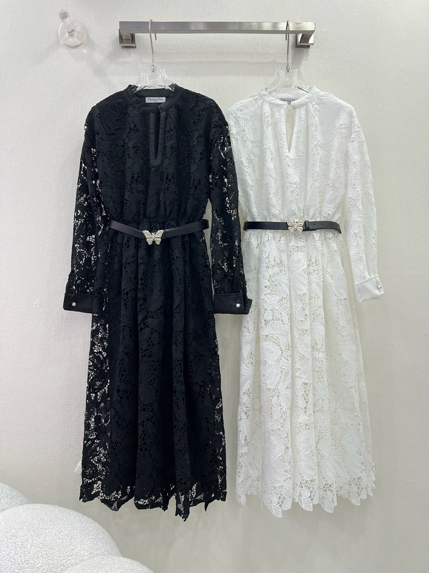 Bagsaaa D10r Mid-Length Belted Dress 