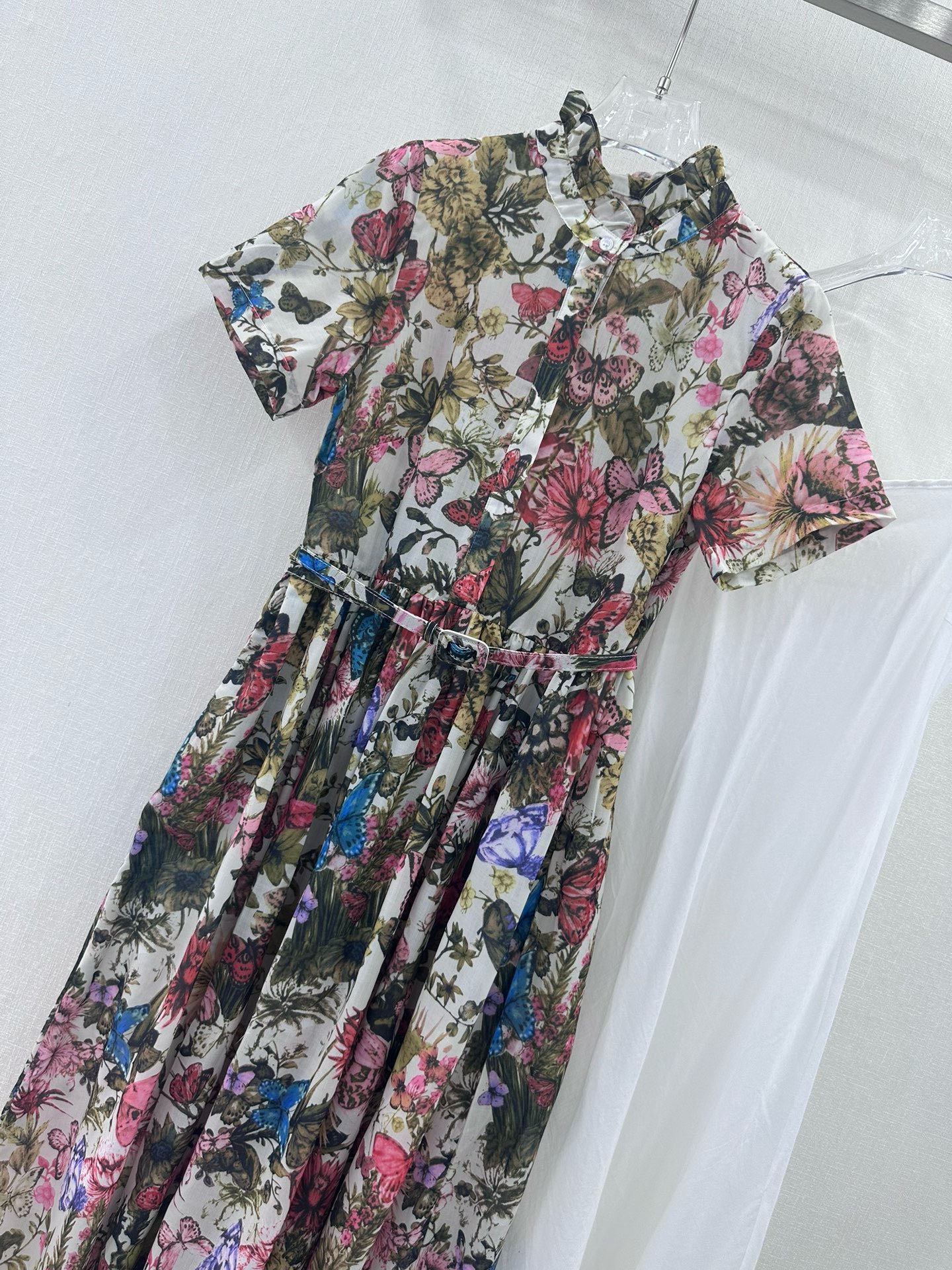 Bagsaaa D10r Flower Shirt Dress