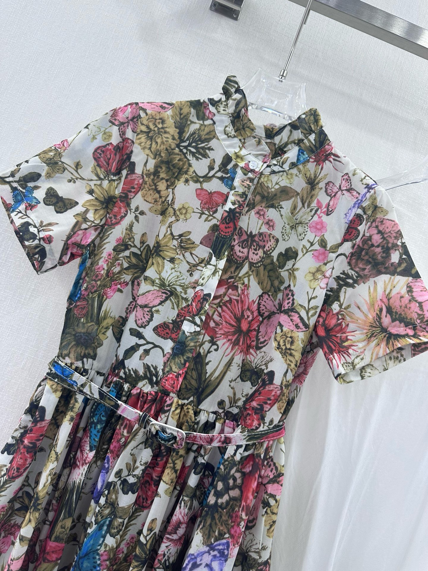 Bagsaaa D10r Flower Shirt Dress