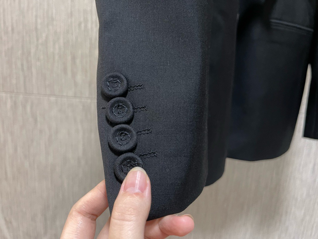 Bagsaaa D10r Black Vest
