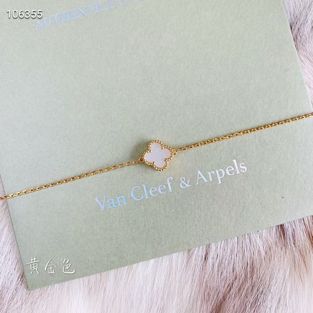 Bagsaaa V*n Cl**f & Arpel Alhambra Bracelet, 1 motif