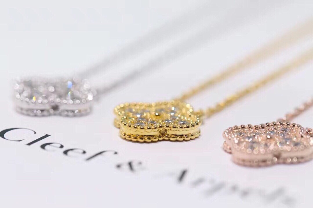 Bagsaaa V*n Cl**f & Arpel Alhambra, D1am0nd Necklace