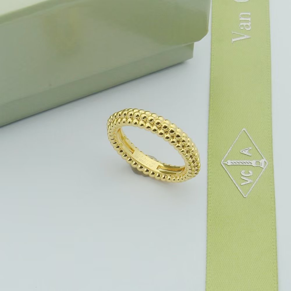 Bagsaaa V*n Cl**f & Arpel Perlee Ring