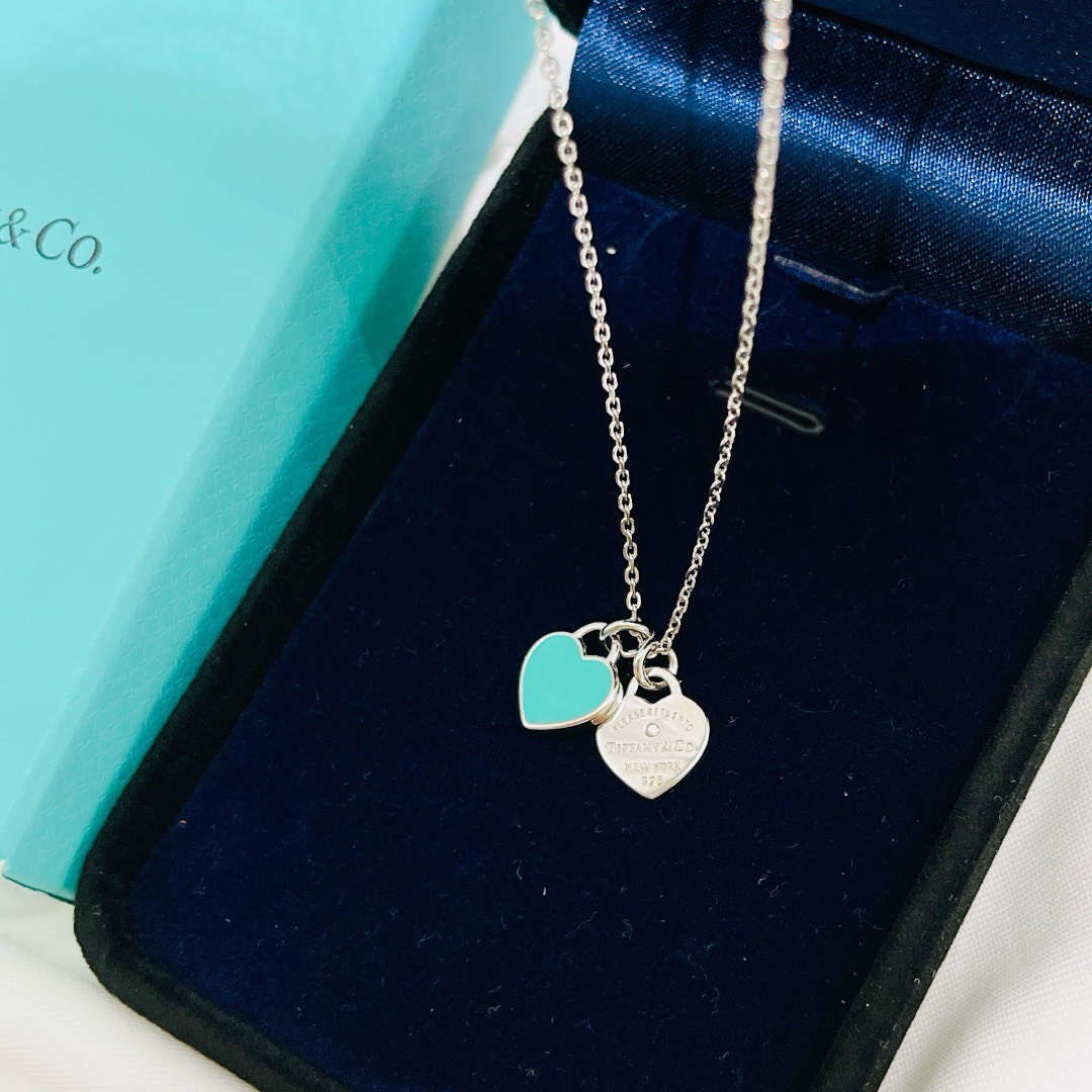 Bagsaaa T*f*ny & Co Double Heart Necklace 02