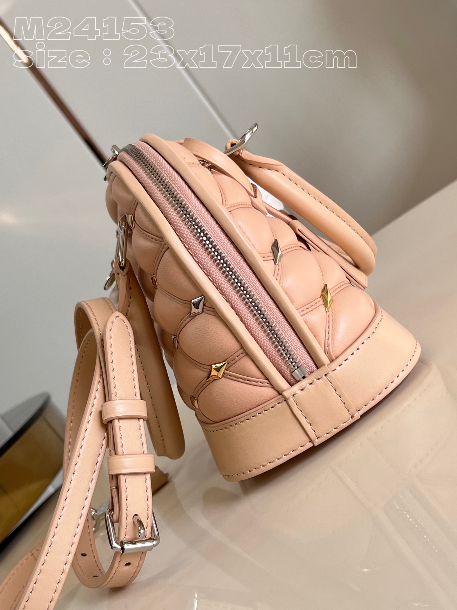 Bagsaaa L0vis Vvtt0n Alma BB Malletage Pink - 23x17x11cm