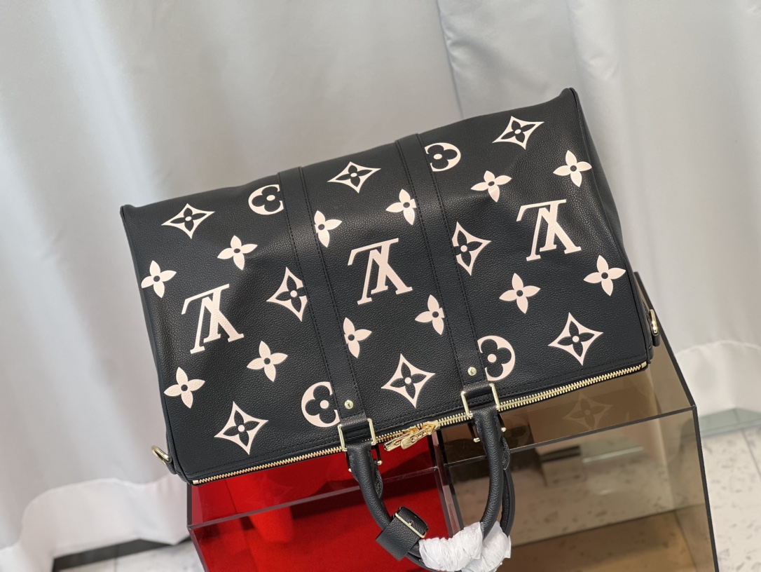 Bagsaaa L0vis Vvtt0n L0vis Keepall empreinte black 45cm