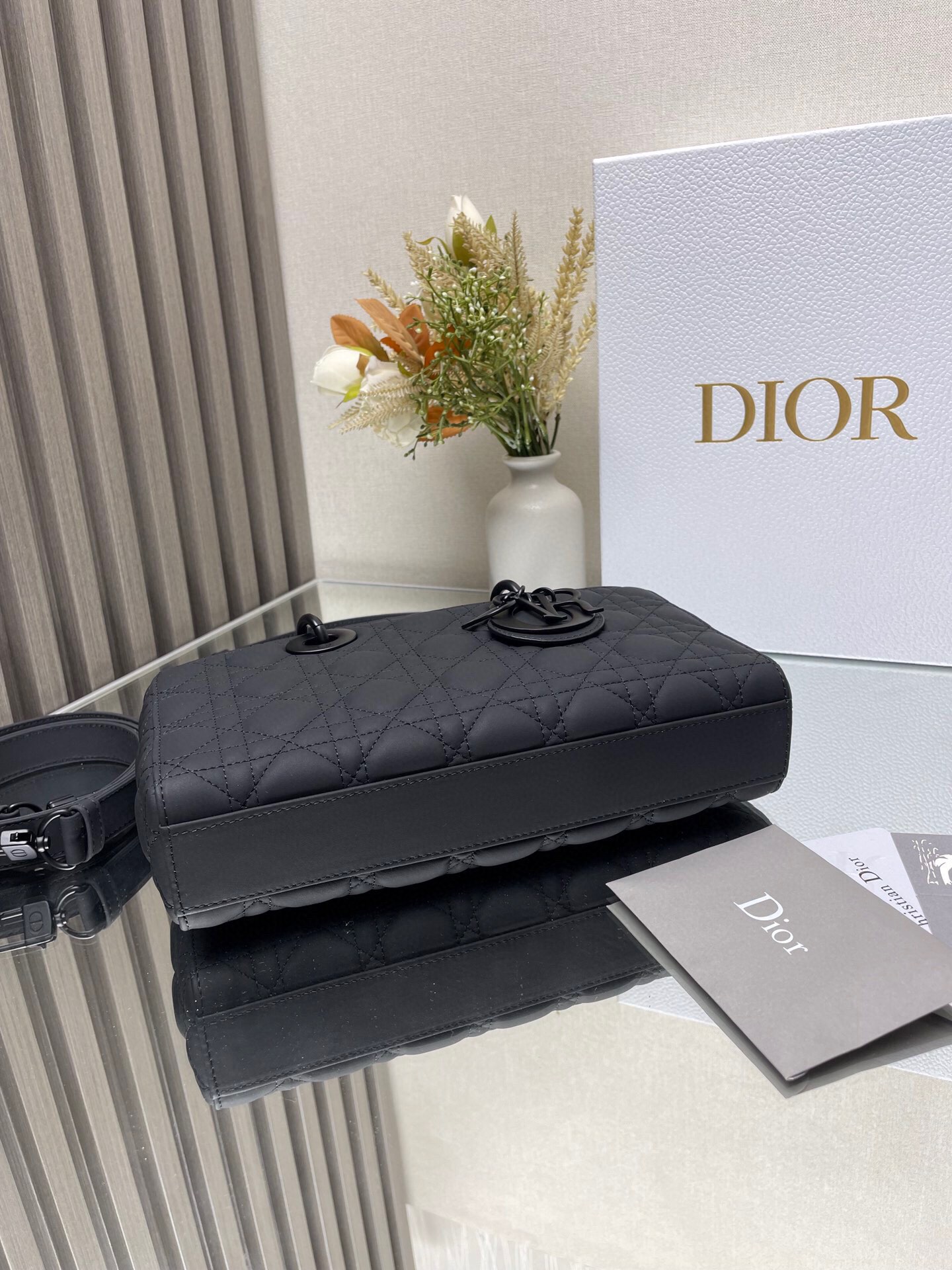 Bagsaaa D10r Lady D Joy Medium Matte Black