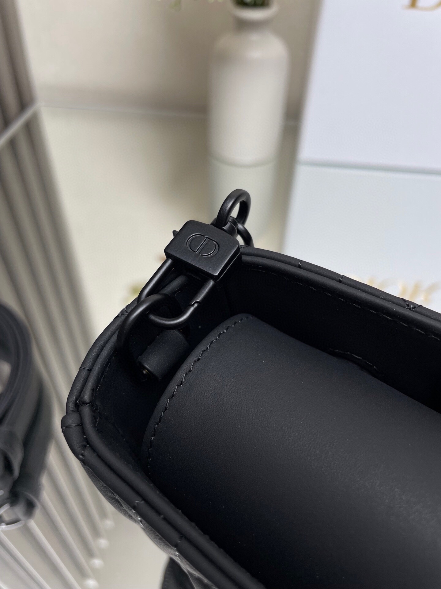 Bagsaaa D10r Lady D Joy Medium Matte Black