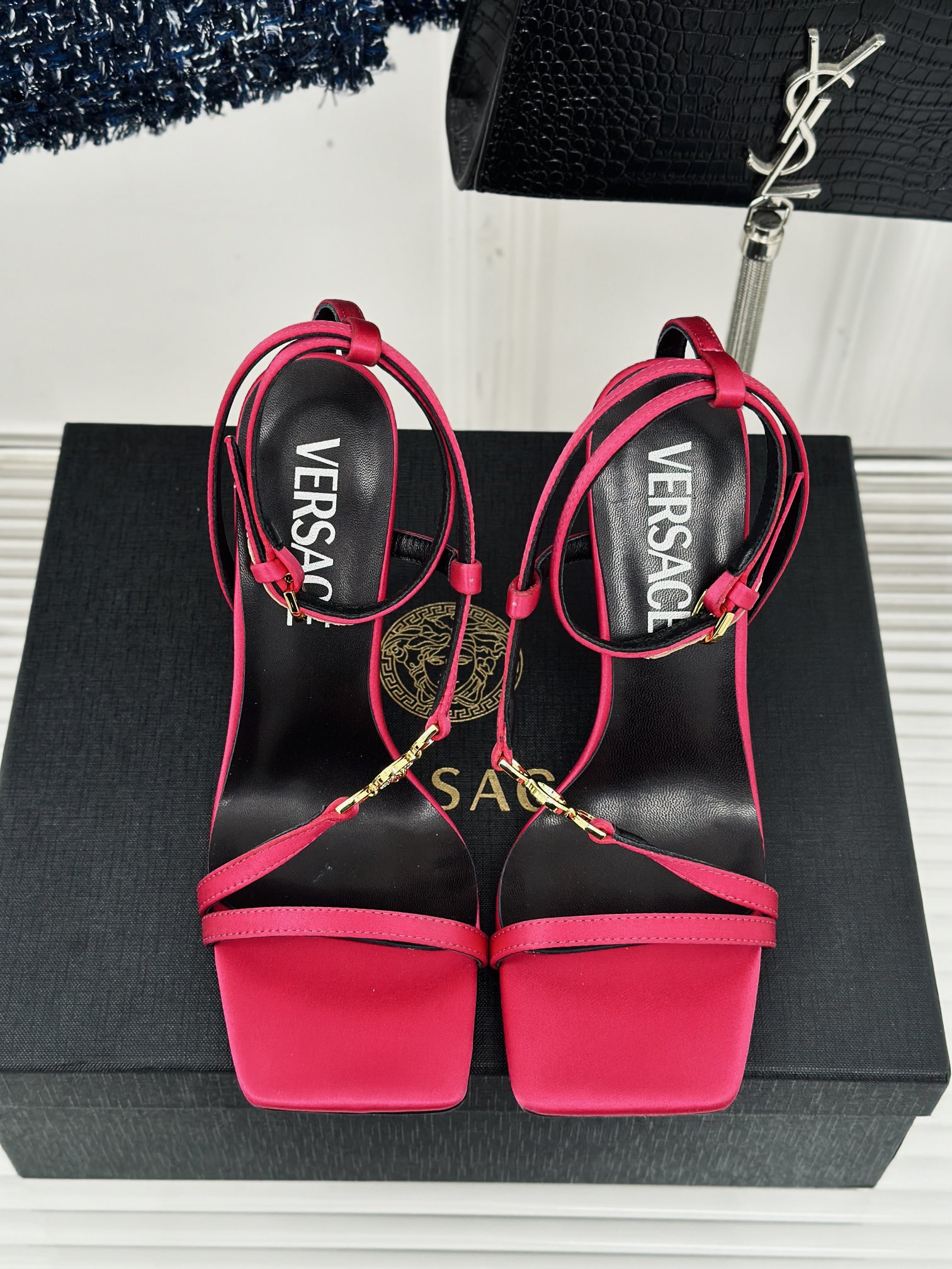 Bagsaaa Versace High Heels Sandals In Pink