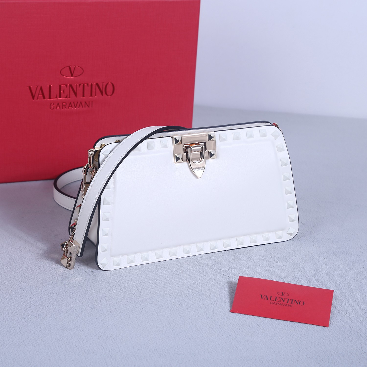 Bagsaaa Va1e*ntin0 Garavani Rockstud bag in calfskin white - 21*12*6cm