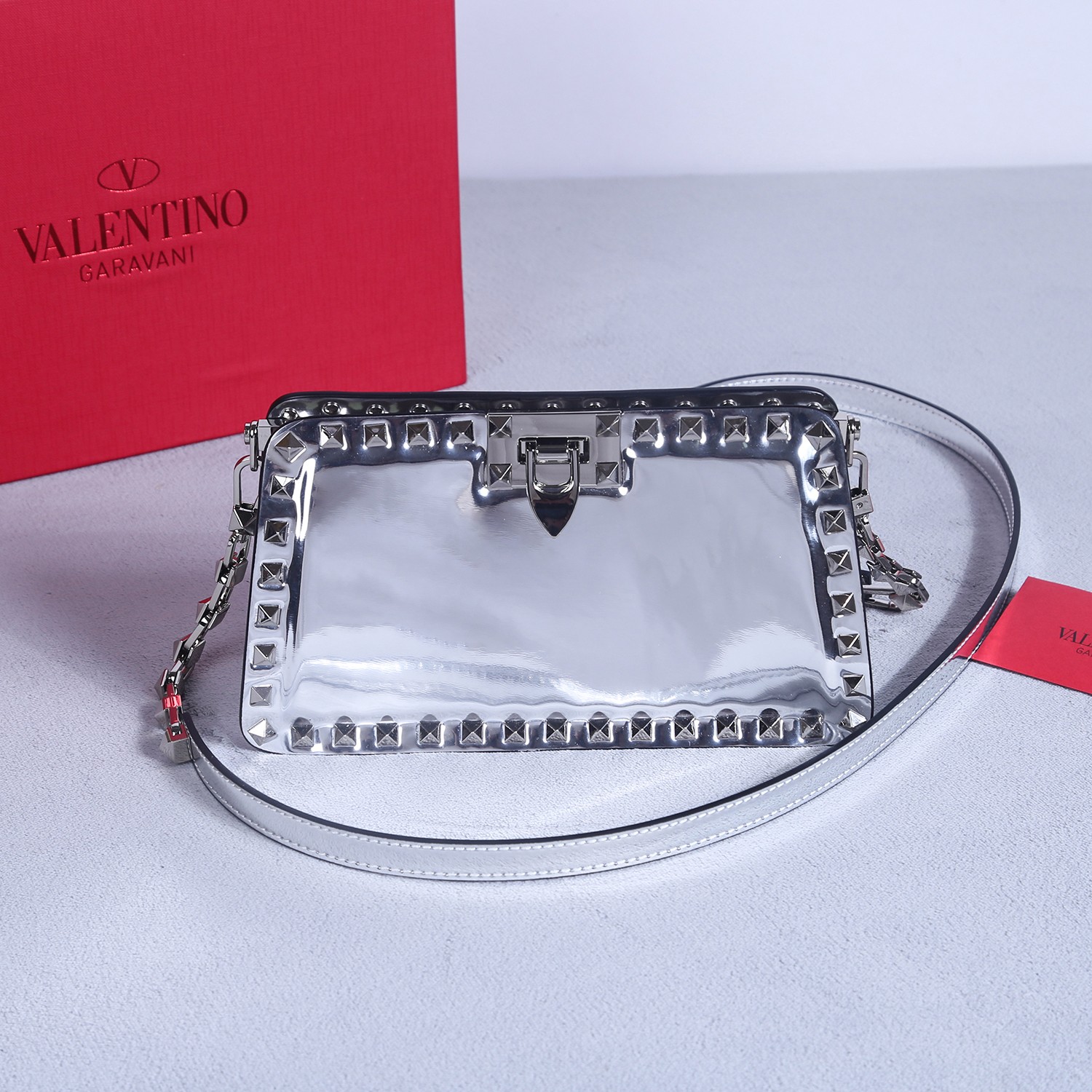 Bagsaaa Va1e*ntin0 Garavani Rockstud bag in calfskin silver - 21*12*6cm