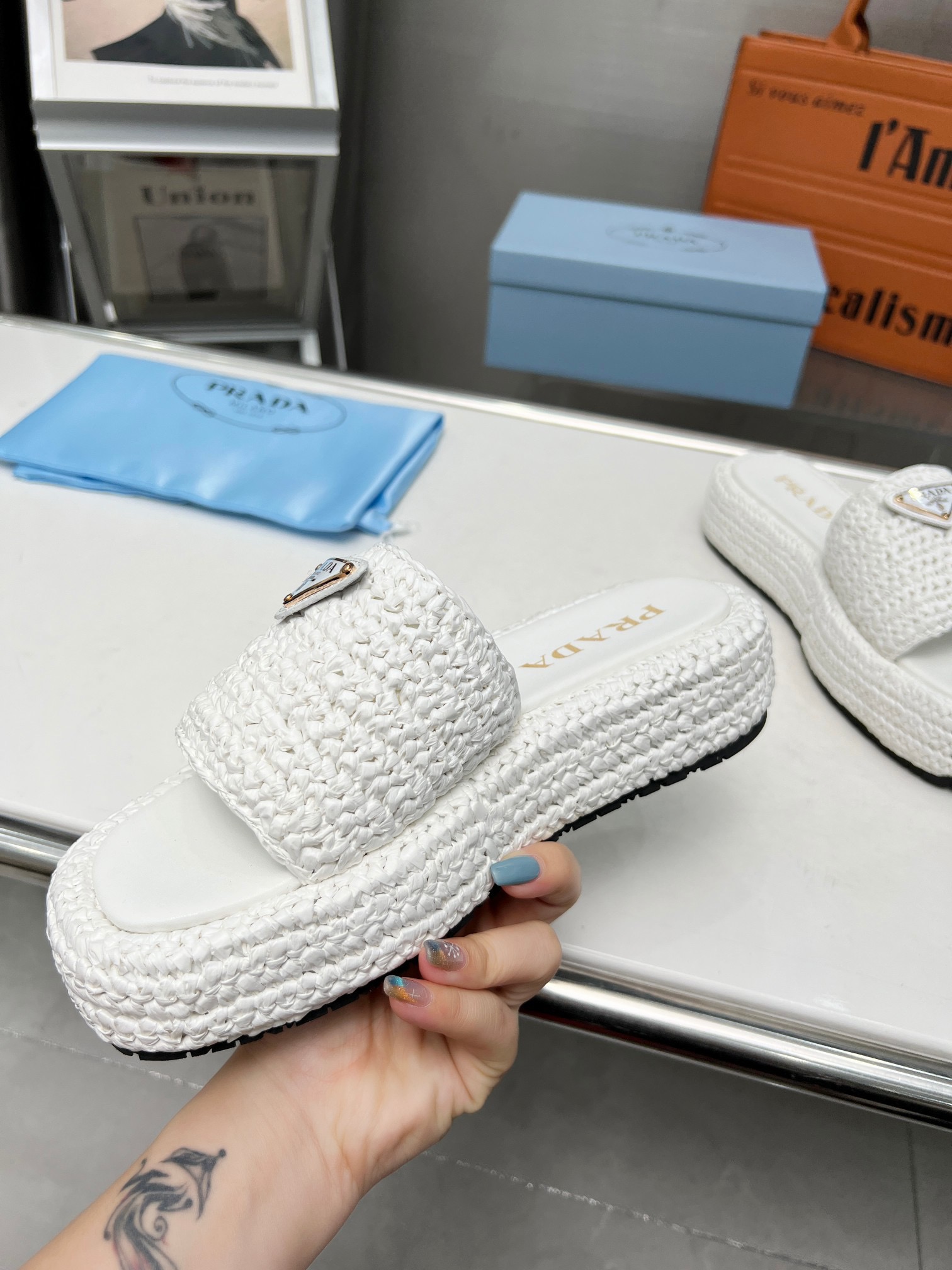 Bagsaaa Pra*a woven flatform sandals