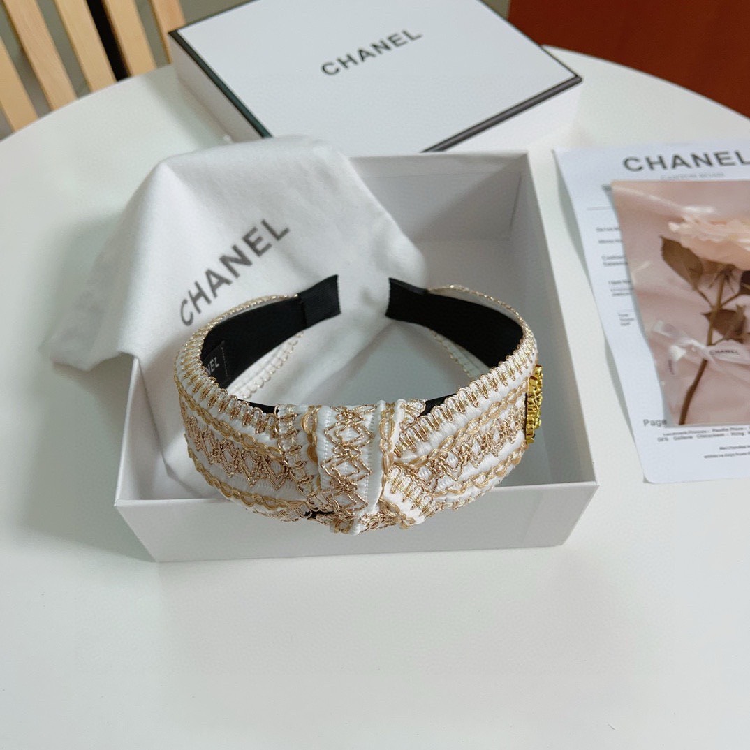 Bagsaaa Ch**el Tweed Pink Headband